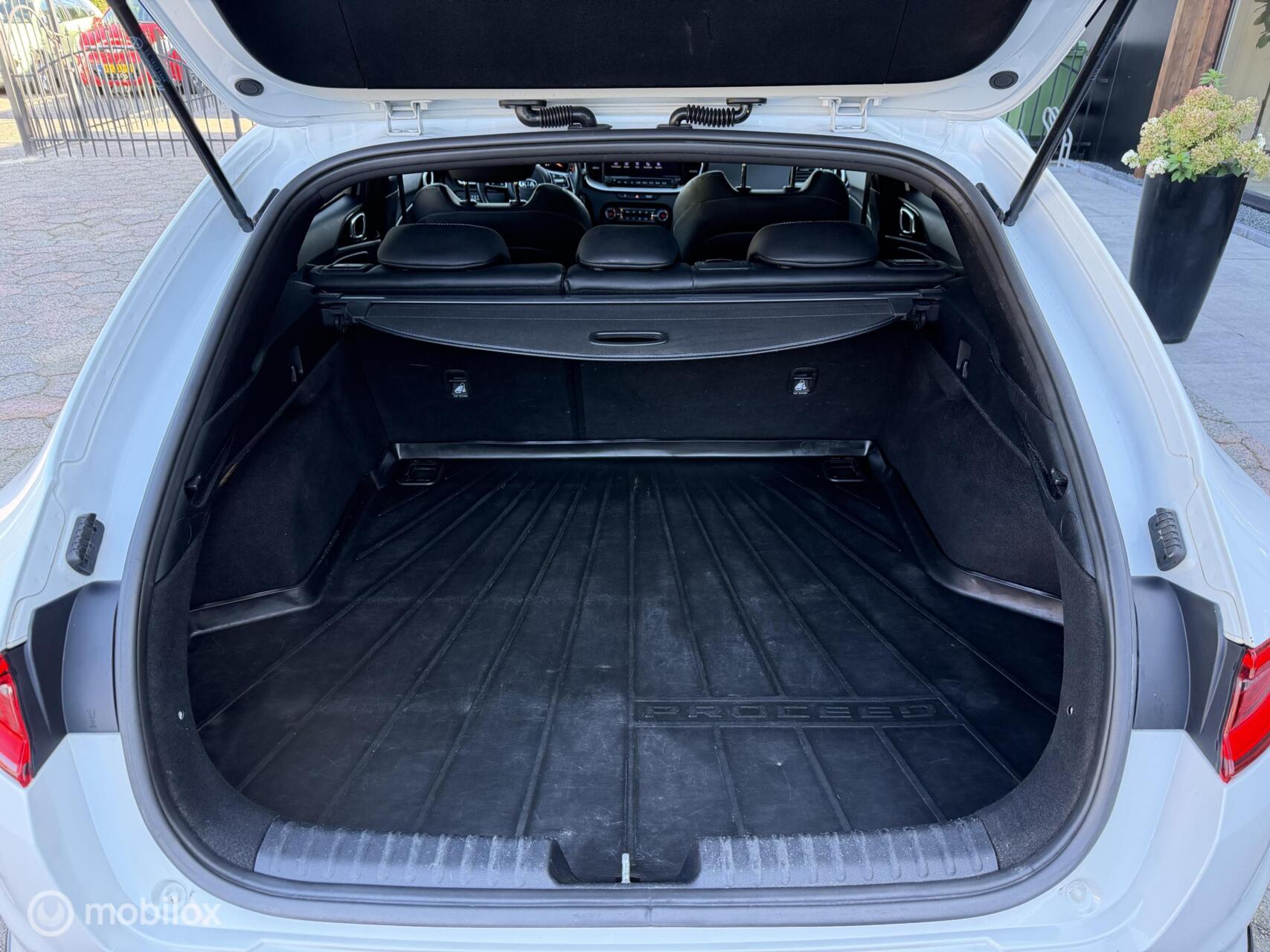 Foto van Kia Proceed