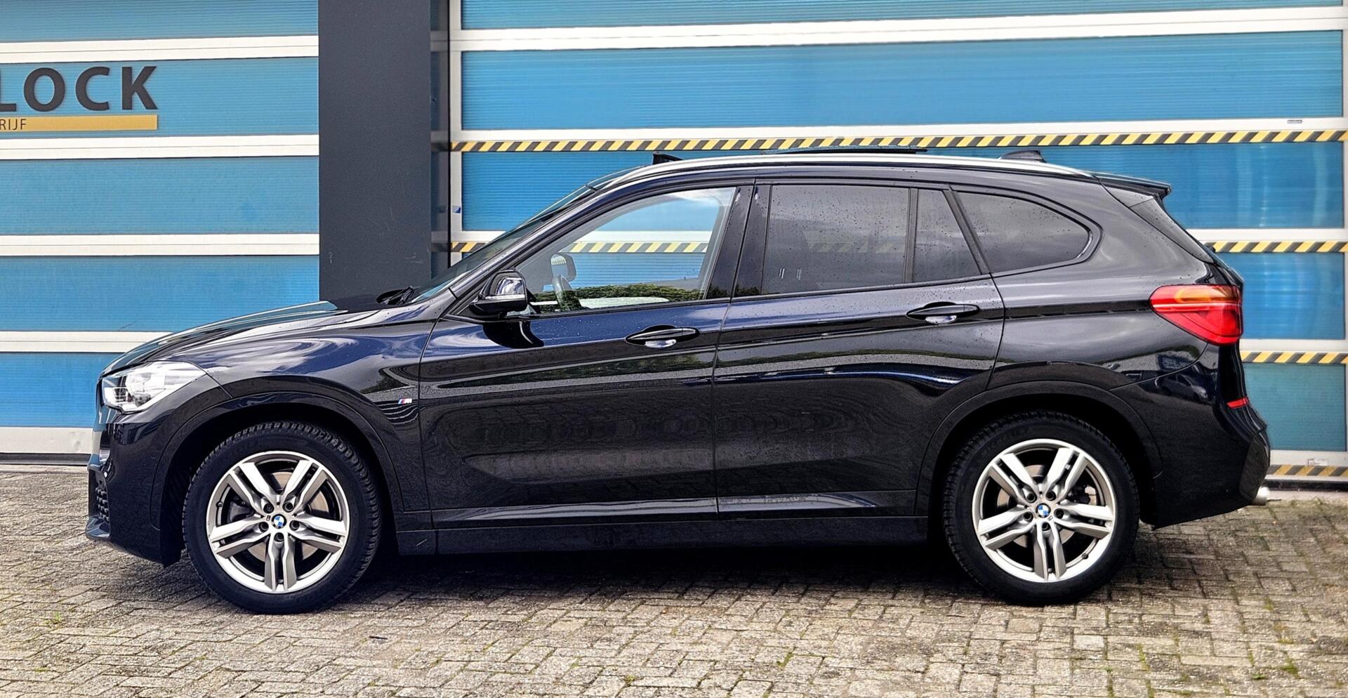 Foto van BMW X1 Sdrive20i