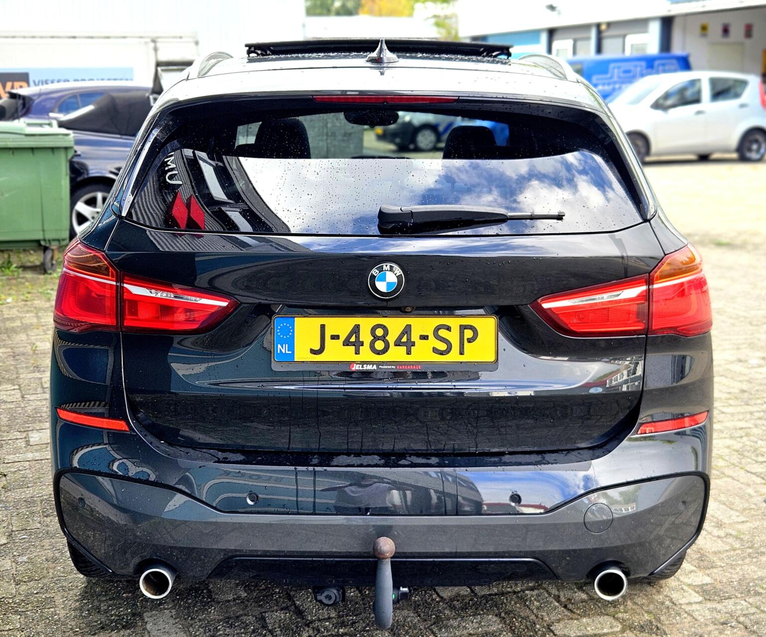Foto van BMW X1 Sdrive20i