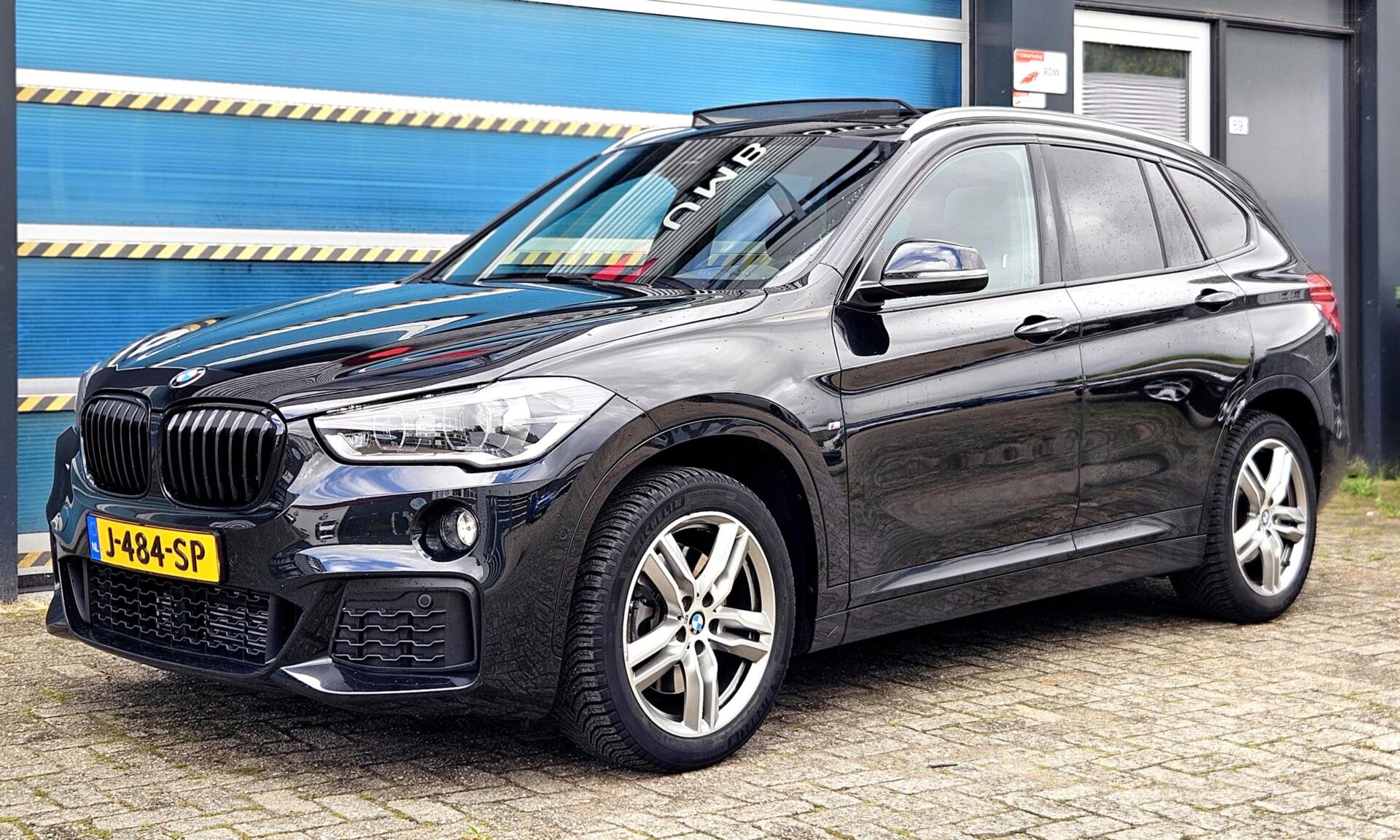 Foto van BMW X1 Sdrive20i