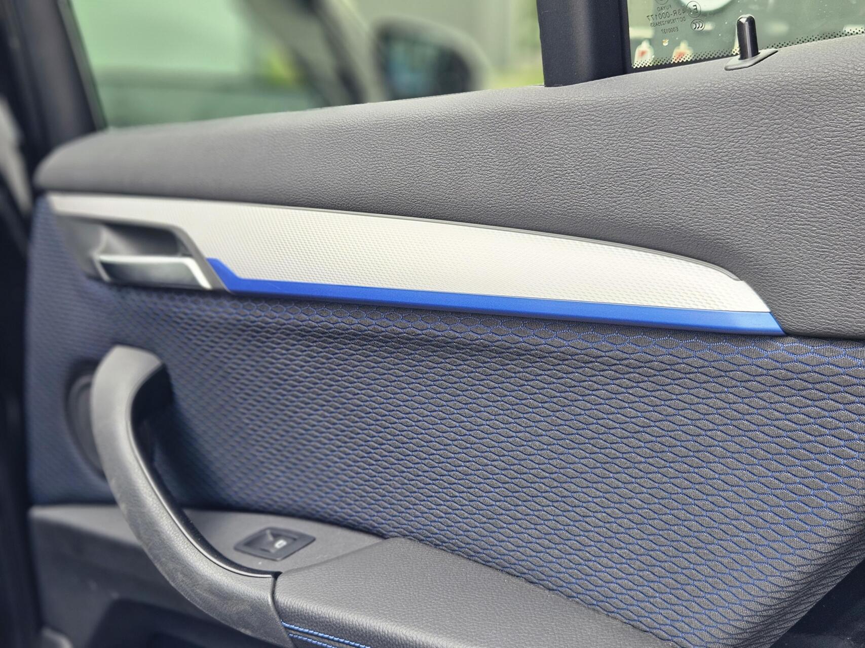 Foto van BMW X1 Sdrive20i