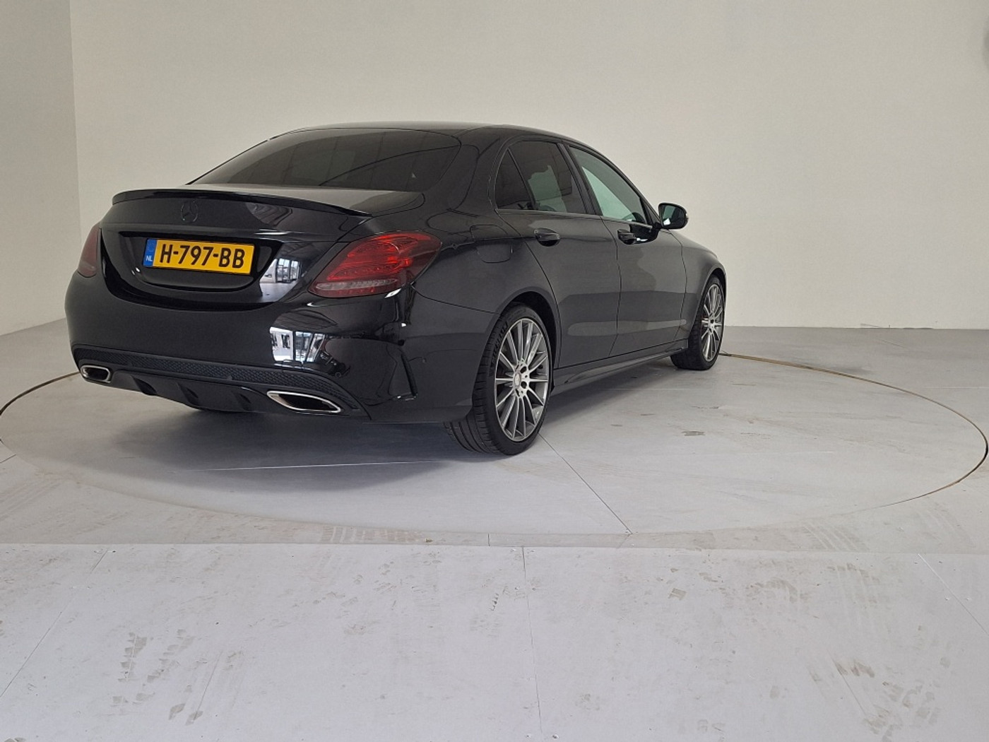 Foto van Mercedes-Benz C 200