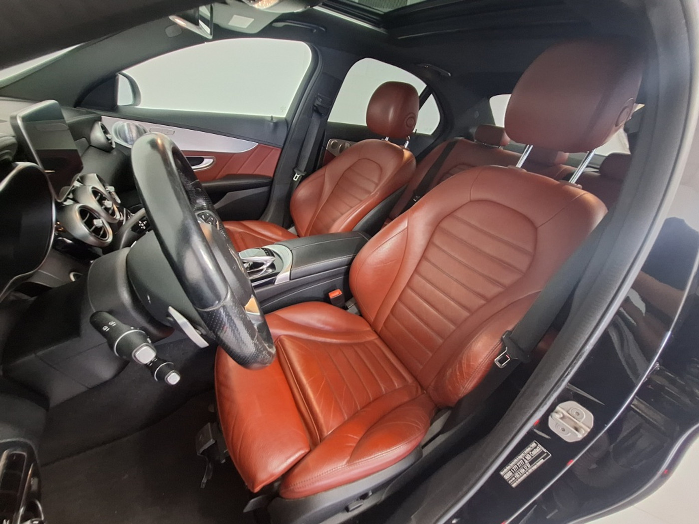 Foto van Mercedes-Benz C 200