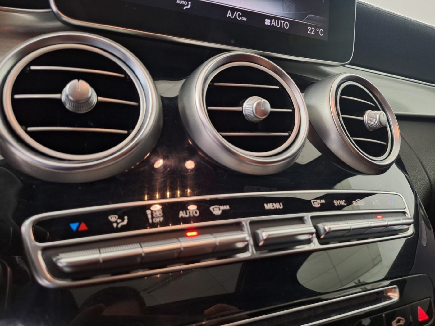 Foto van Mercedes-Benz C 200