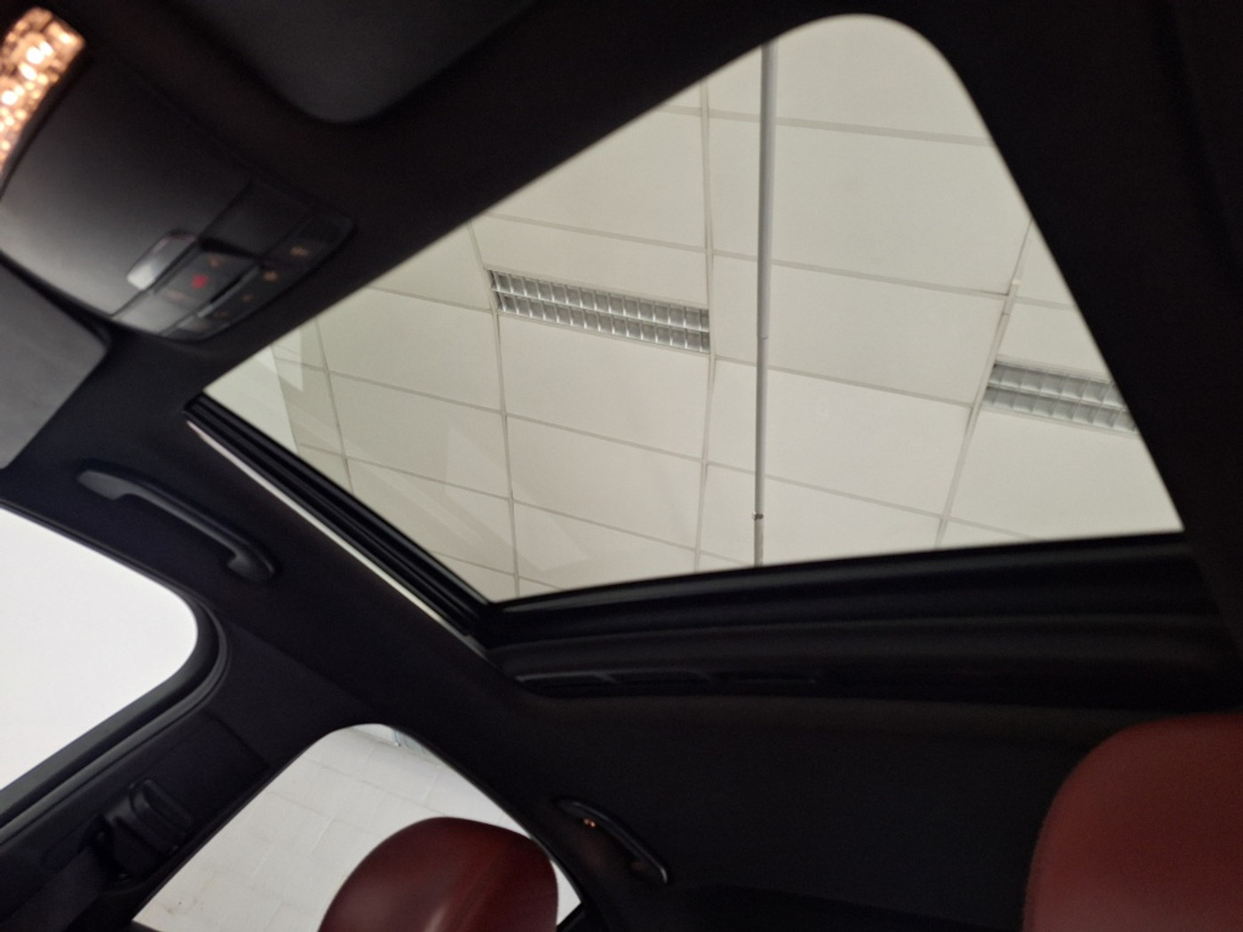 Foto van Mercedes-Benz C 200