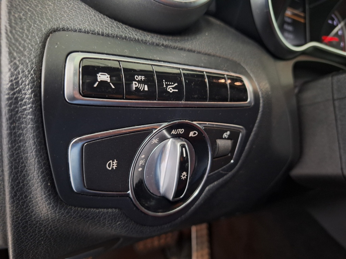 Foto van Mercedes-Benz C 200