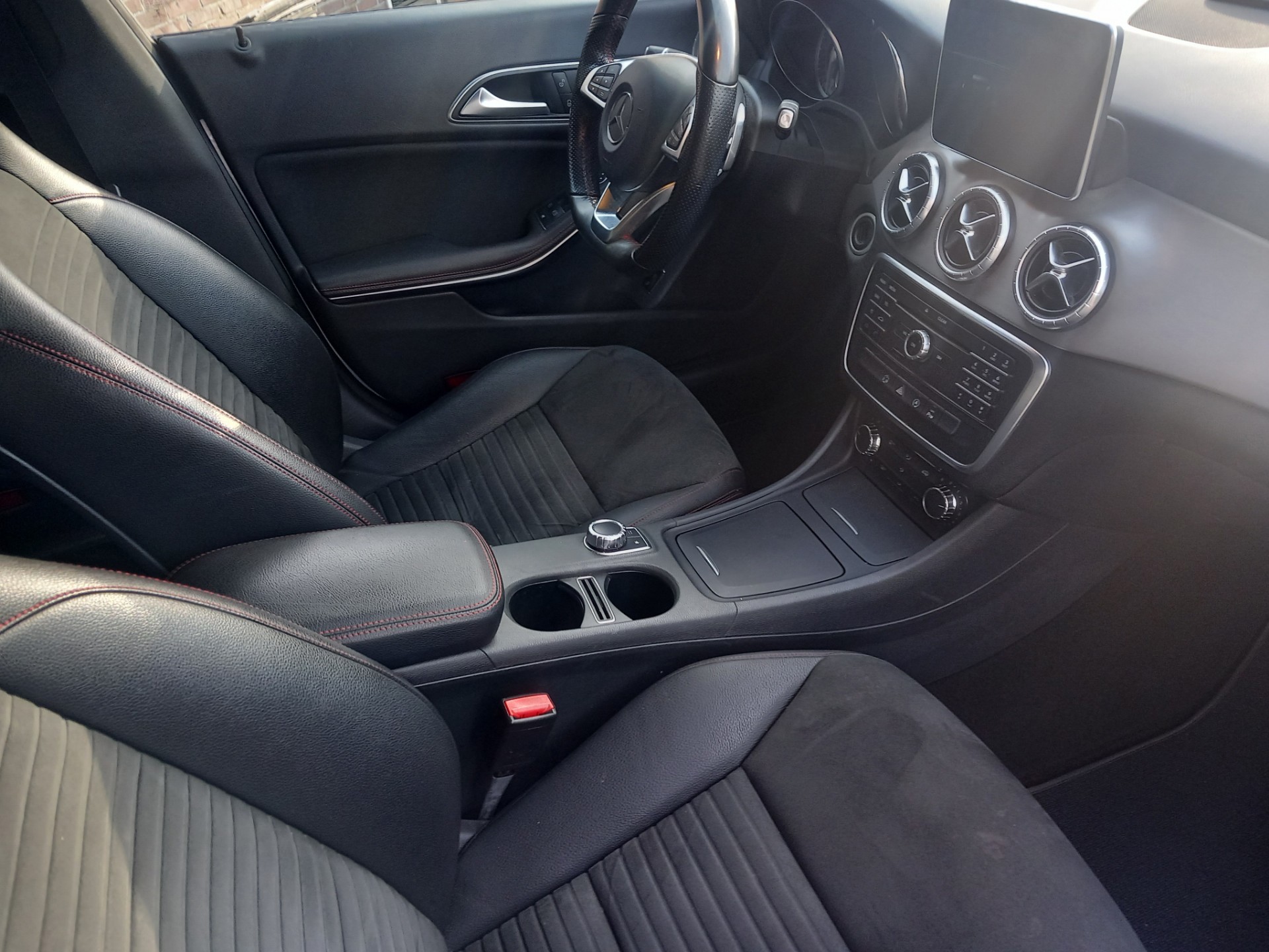 Foto van Mercedes-Benz Cla 180
