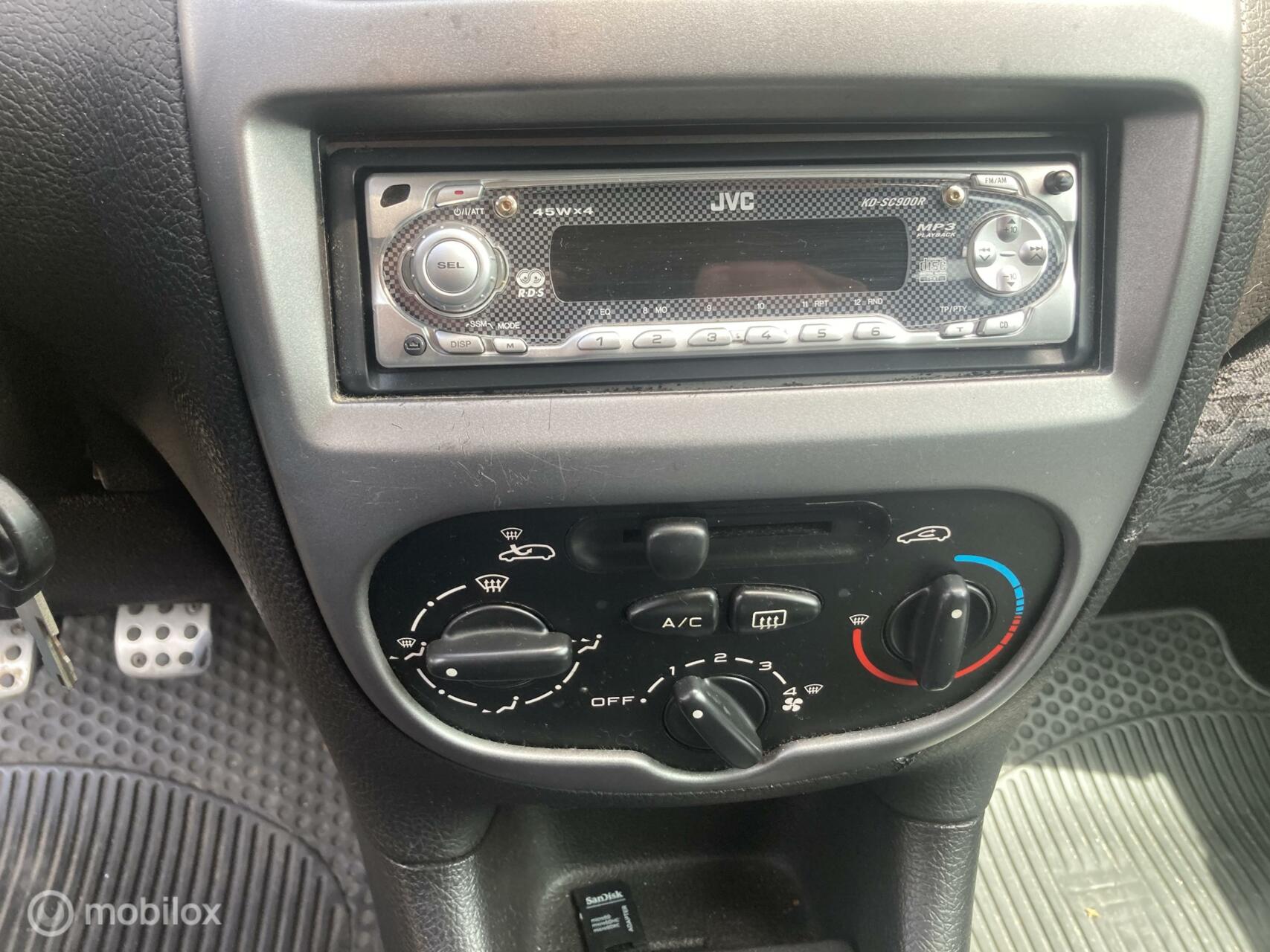 Foto van Peugeot 206 SW