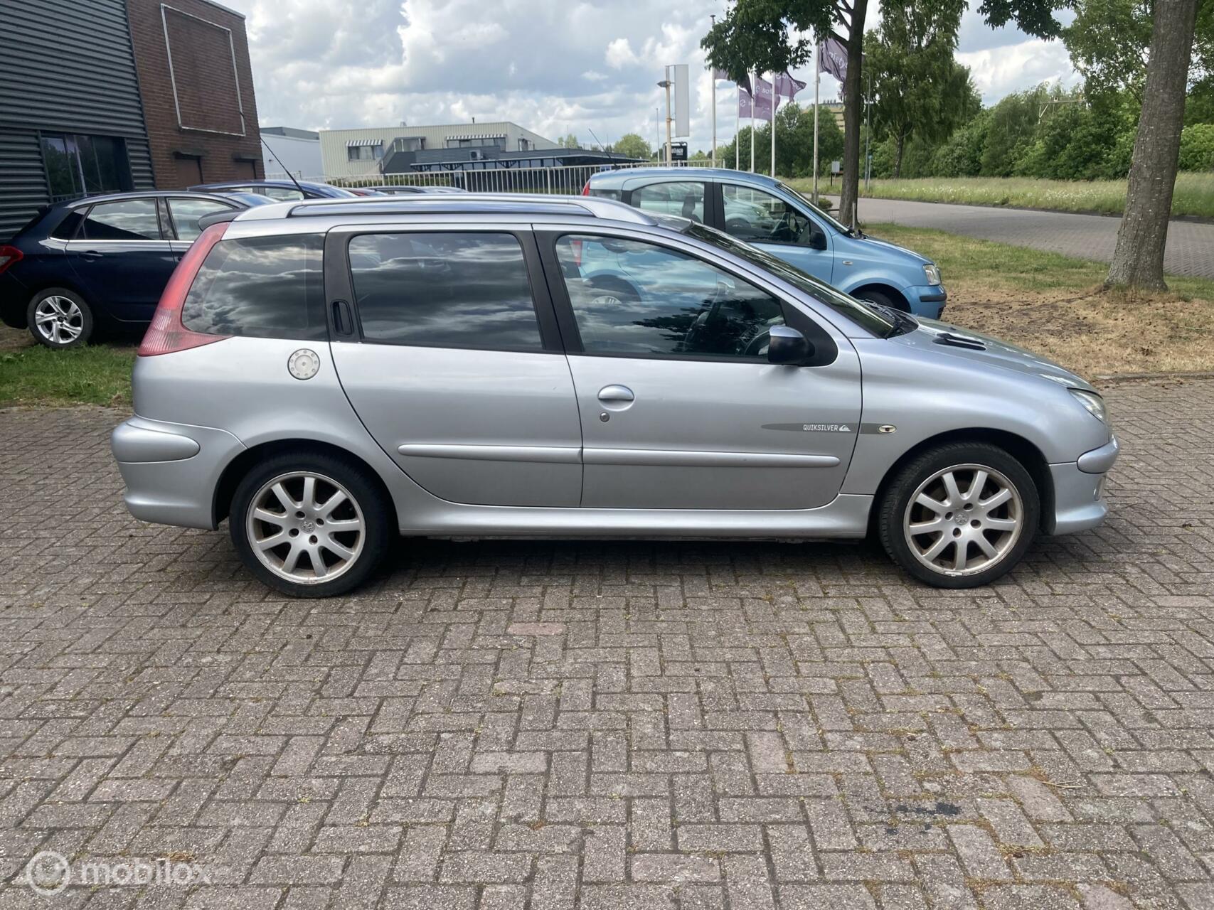Foto van Peugeot 206 SW