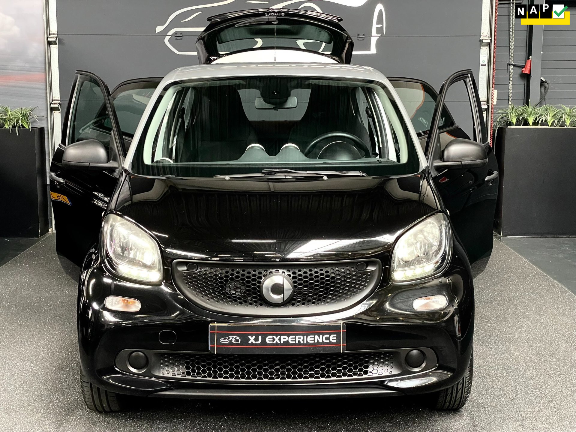 Smart Forfour 1.0 Pure AIRCO CRUISECONTROL NAP 2016 - voorkant