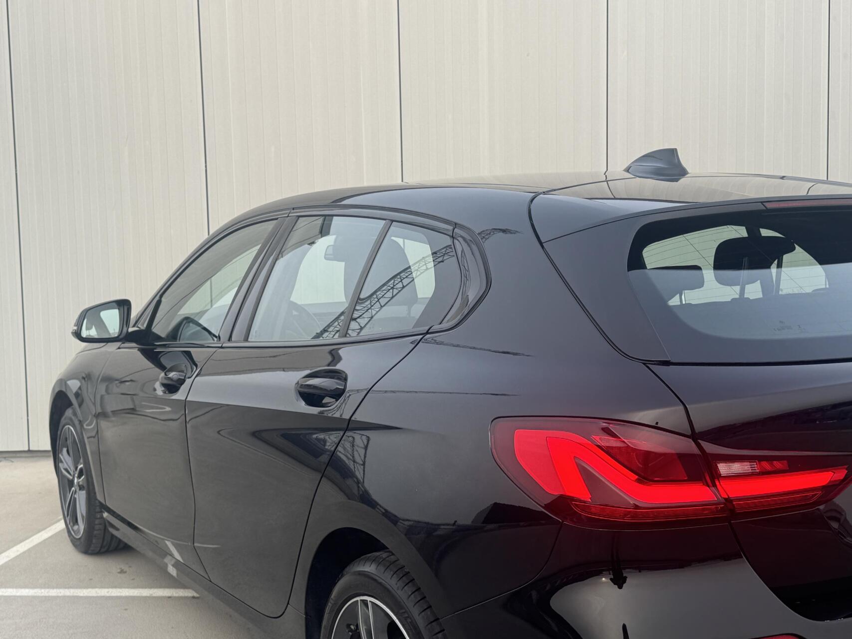 Foto van BMW 118i