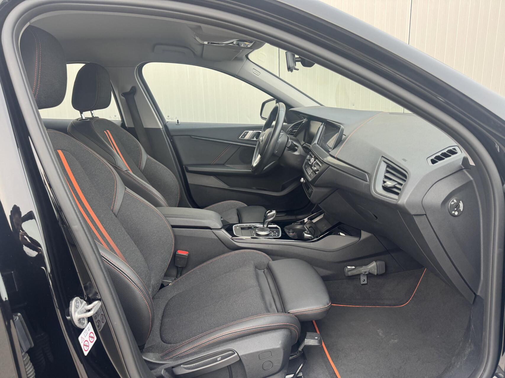 Foto van BMW 118i