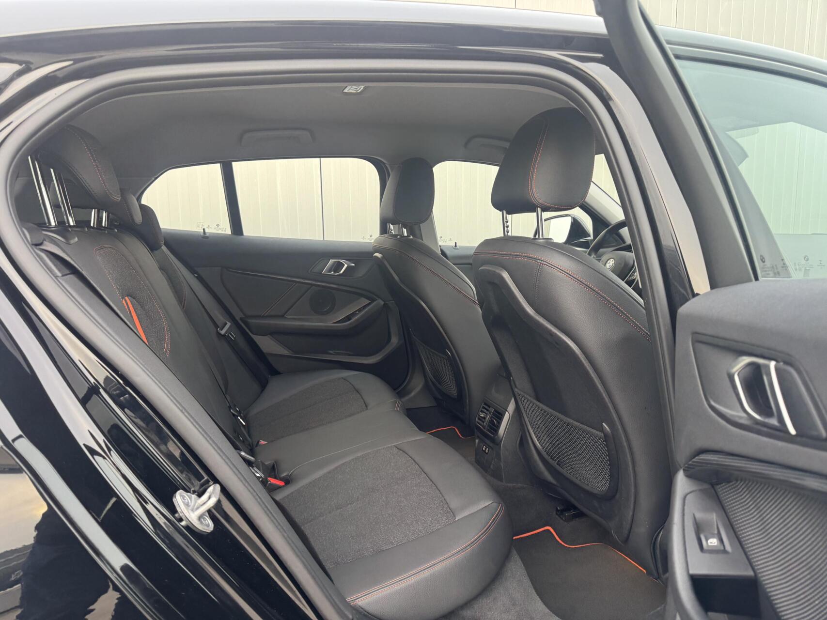 Foto van BMW 118i