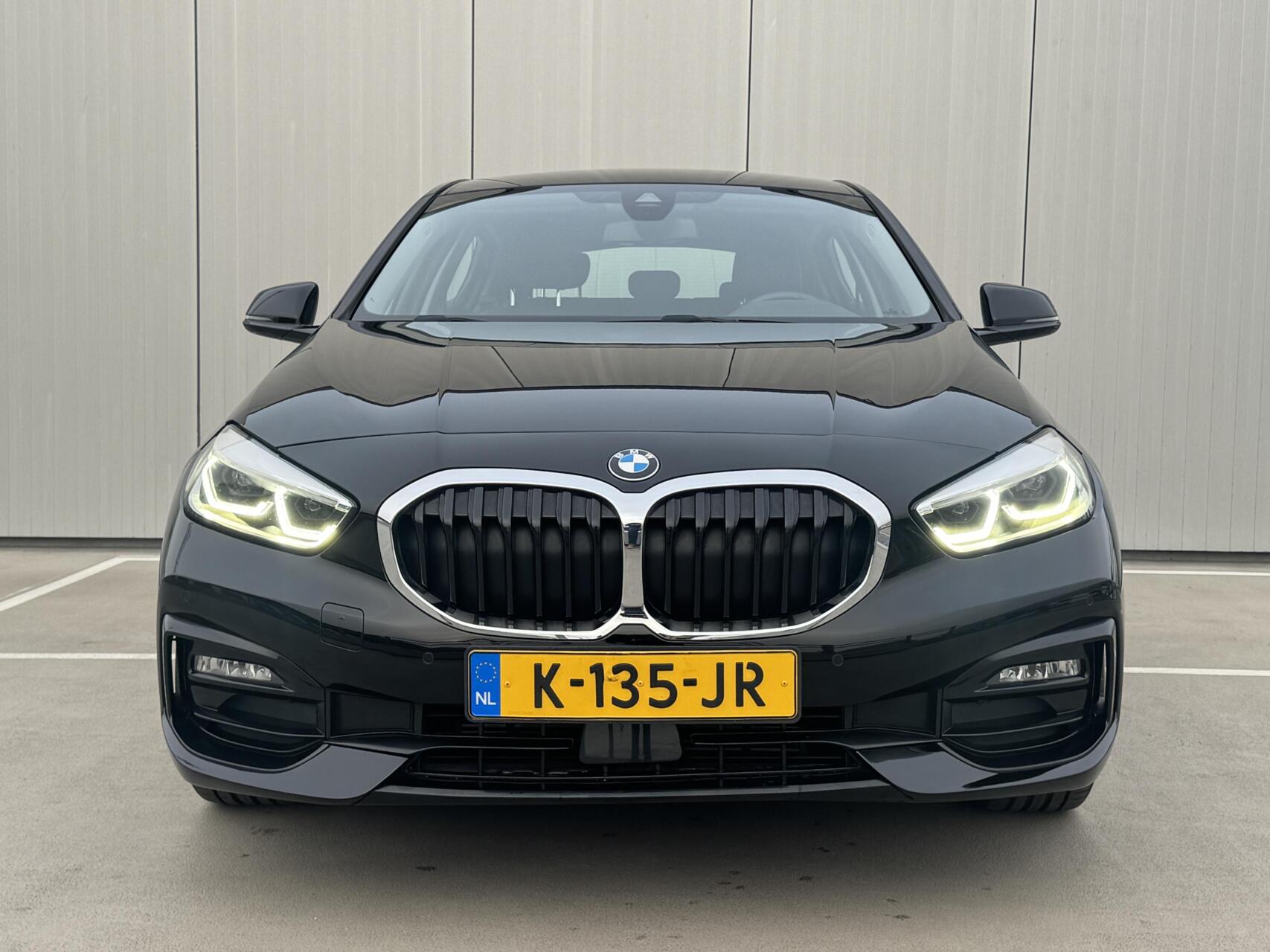 Foto van BMW 118i