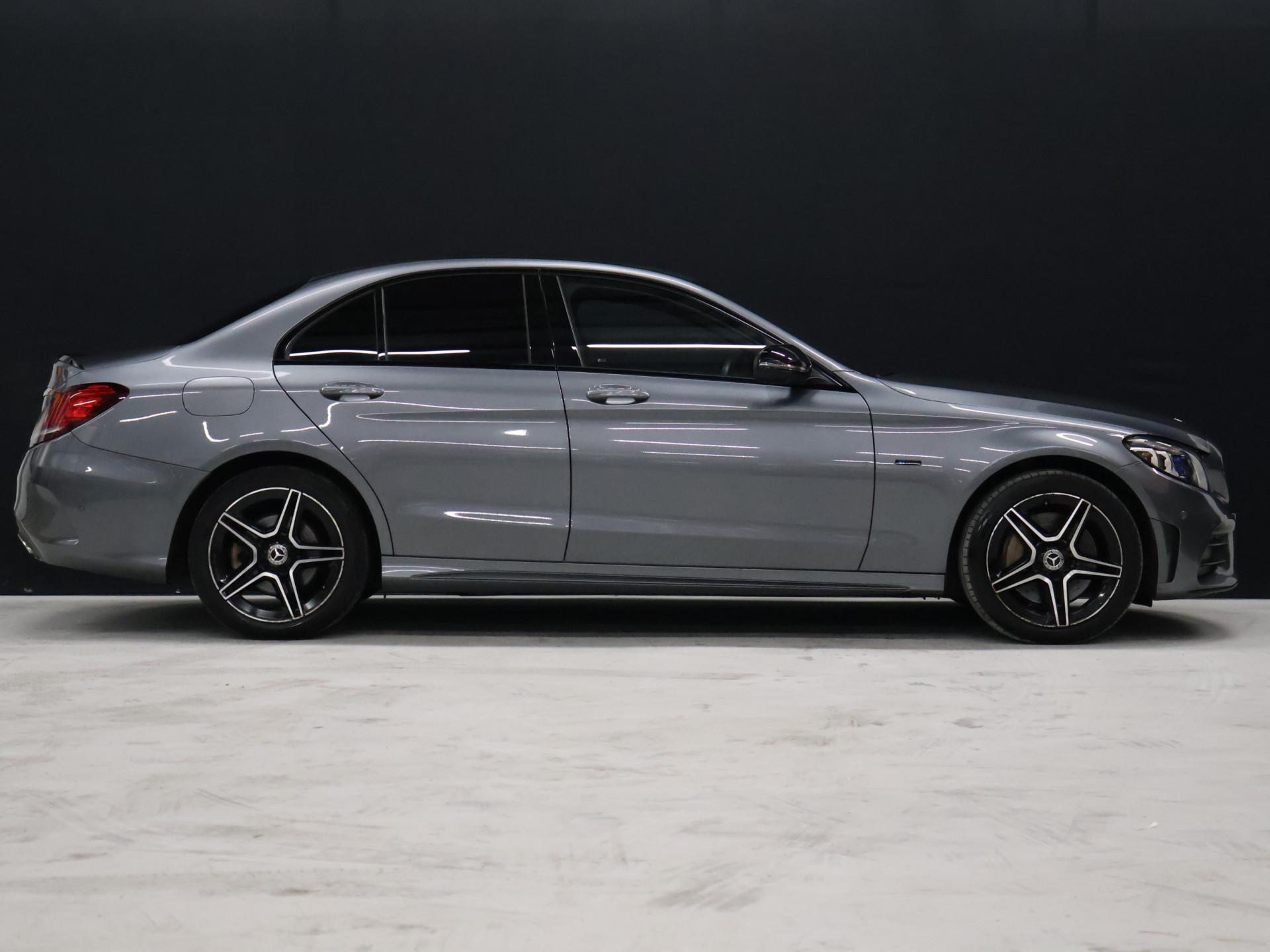 Foto van Mercedes-Benz C 300 E