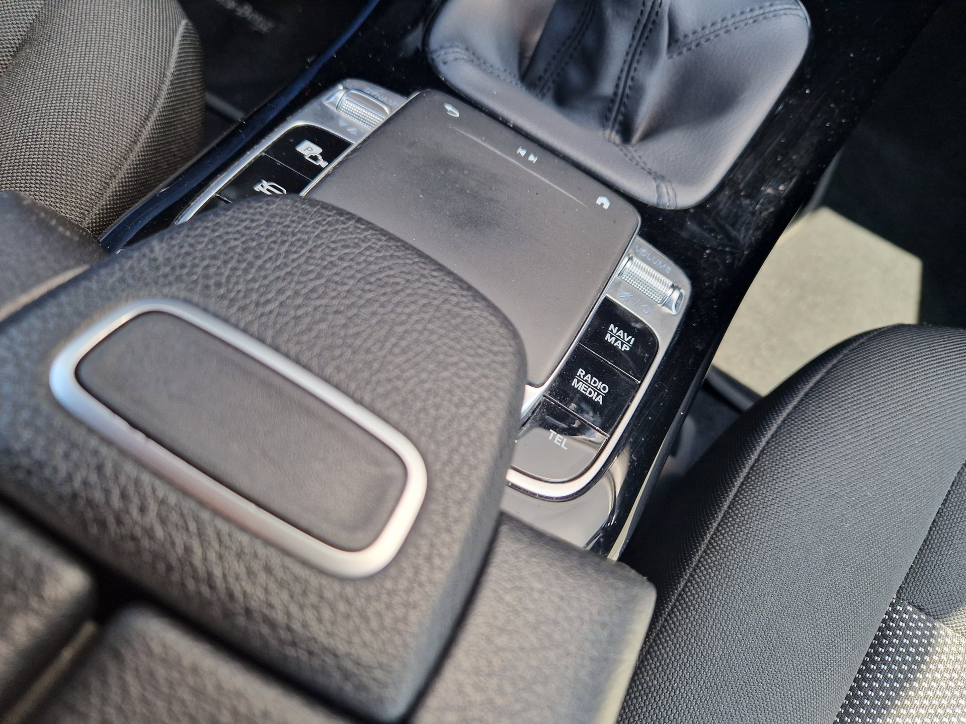 Foto van Mercedes-Benz A 200