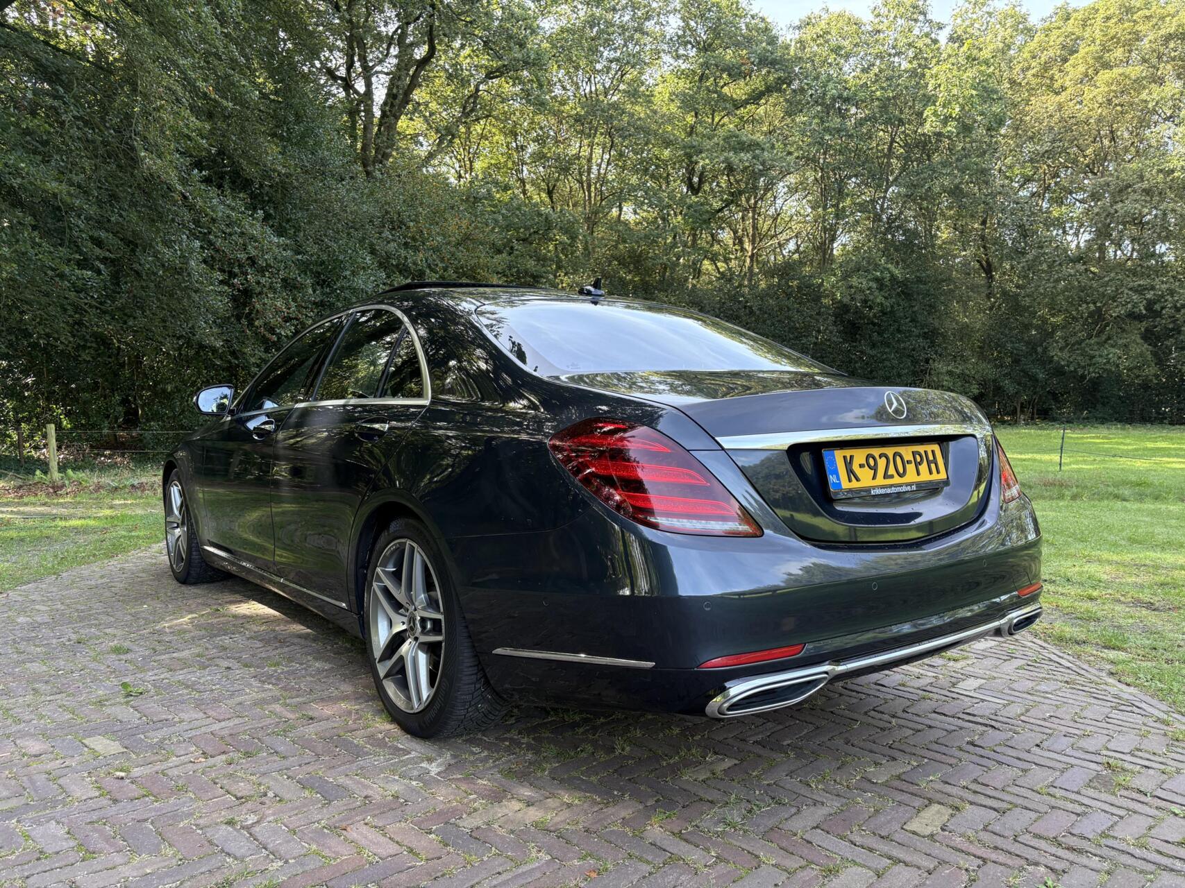 Foto van Mercedes-Benz S 350 D 4Matic