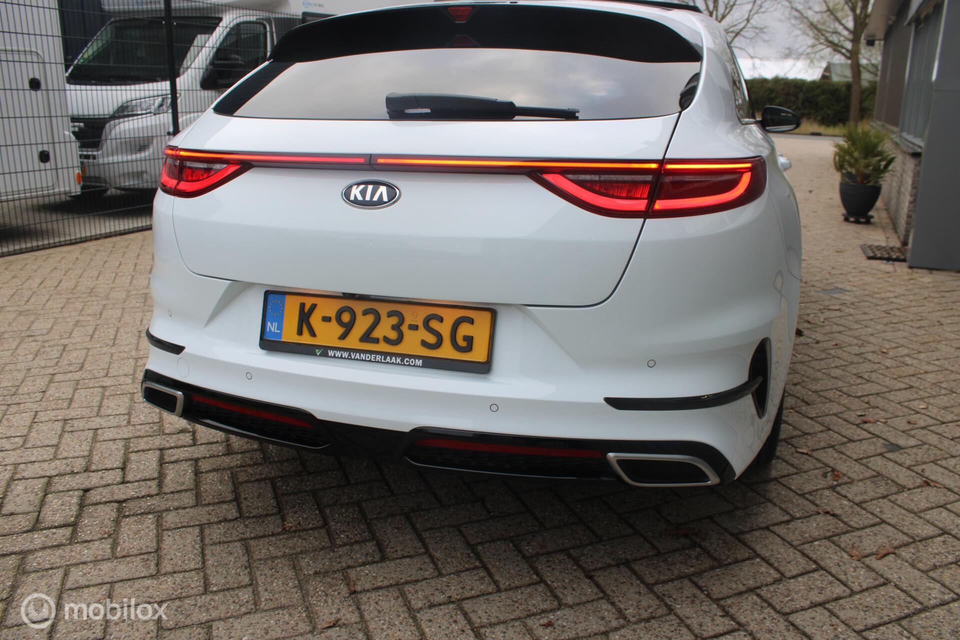 Foto van Kia Proceed
