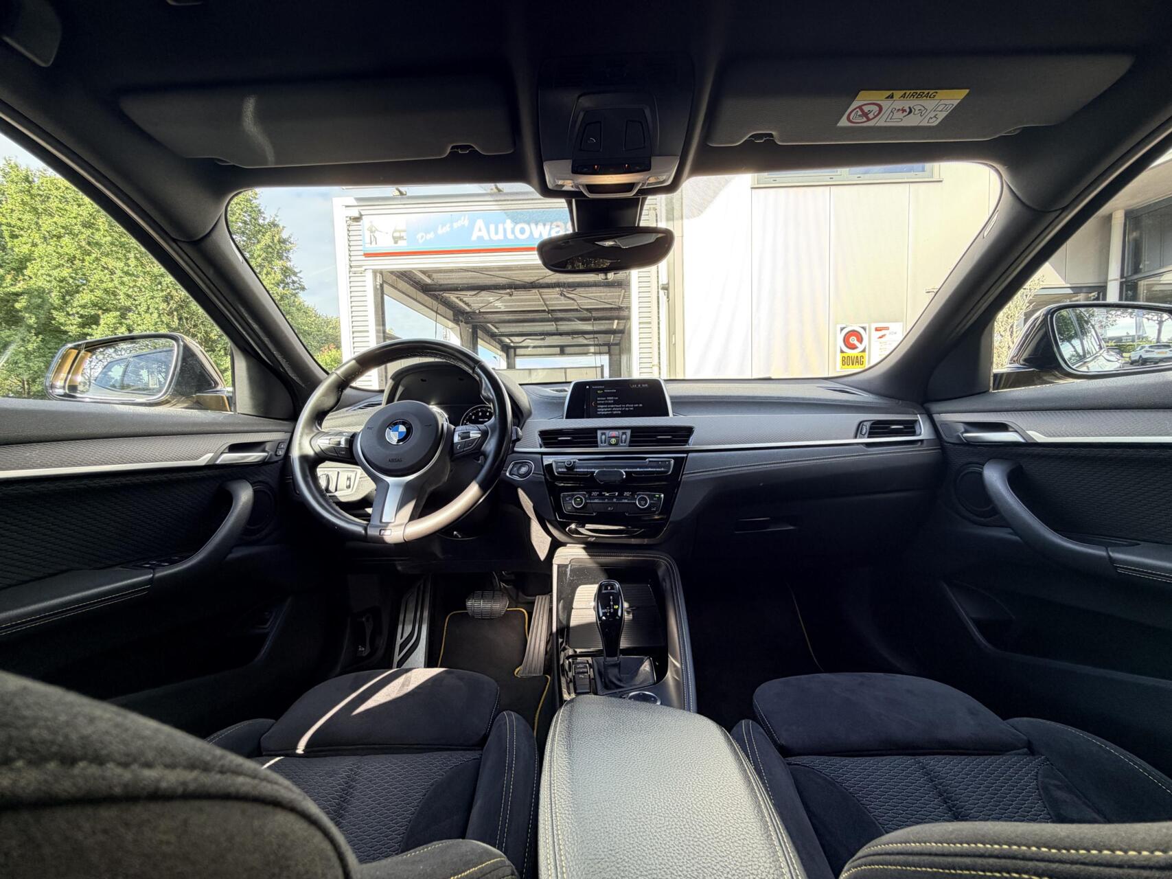 Foto van BMW X2 Sdrive18i