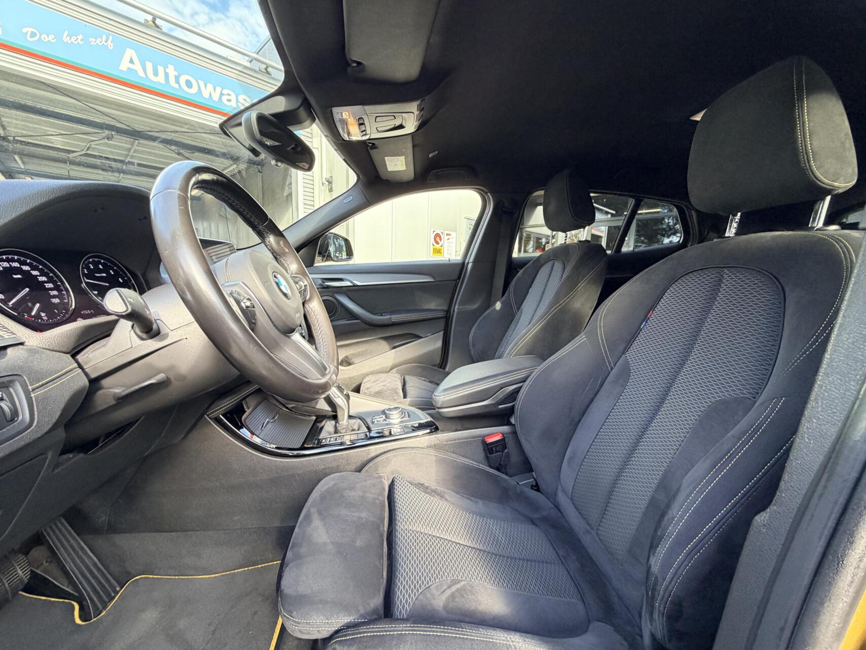 Foto van BMW X2 Sdrive18i