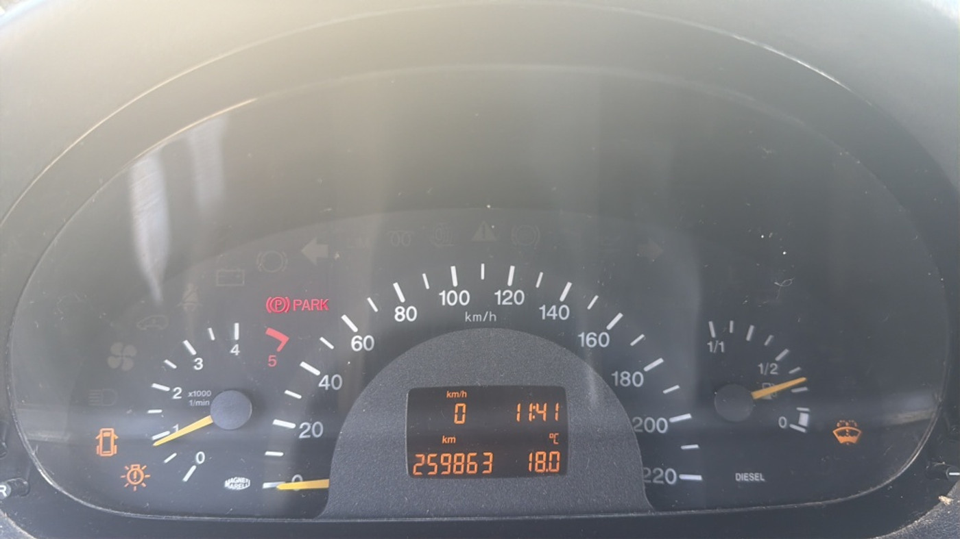 Foto van Mercedes-Benz Viano