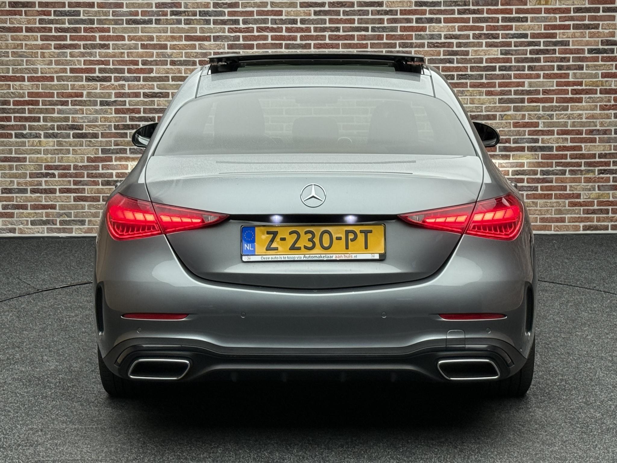 Foto van Mercedes-Benz C 200