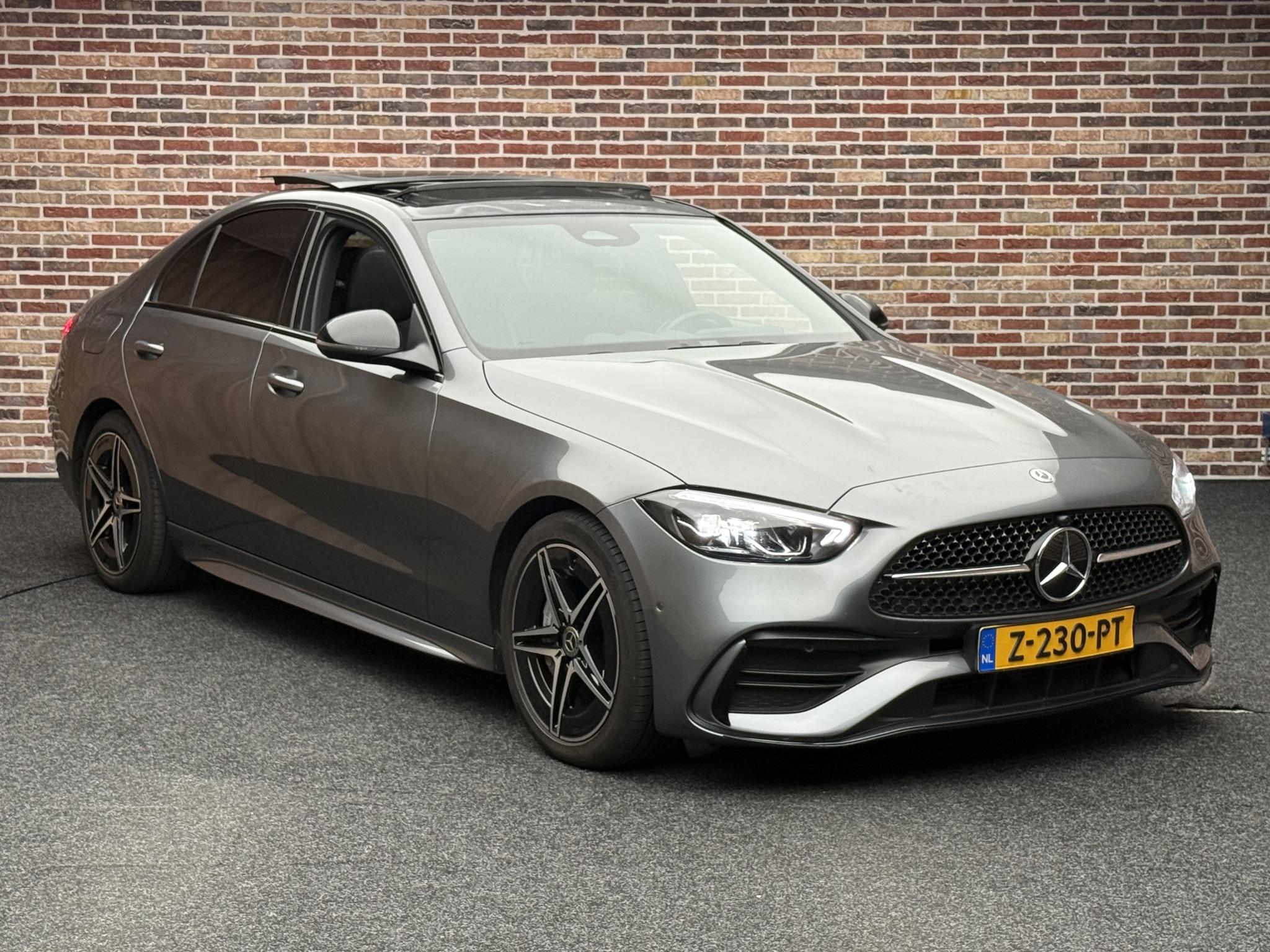 Foto van Mercedes-Benz C 200