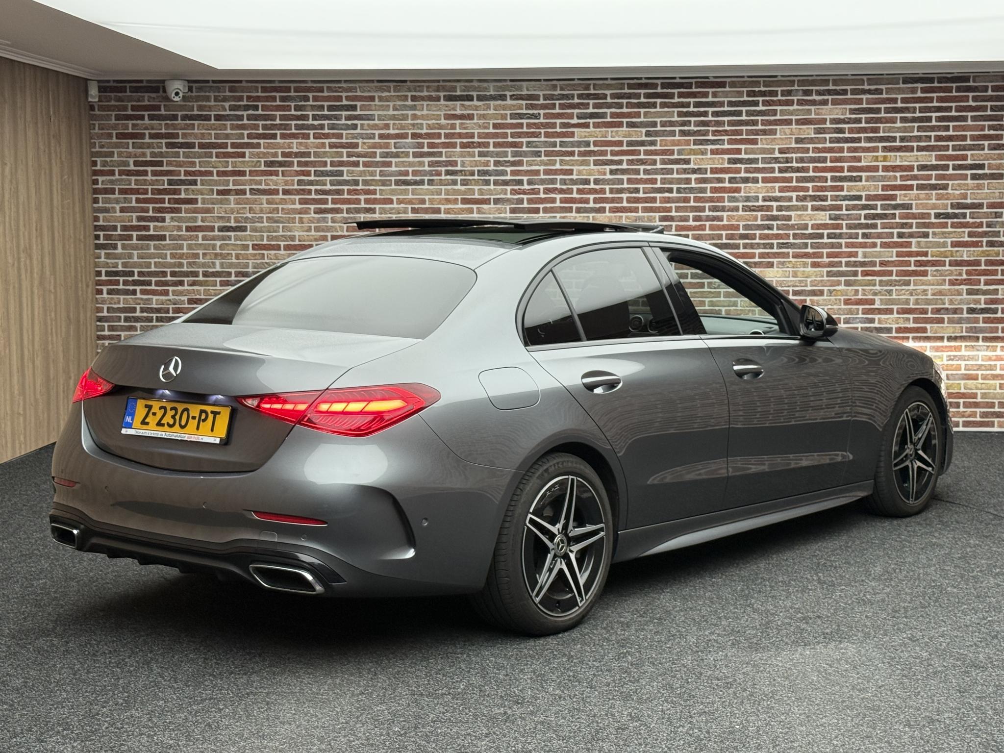 Foto van Mercedes-Benz C 200