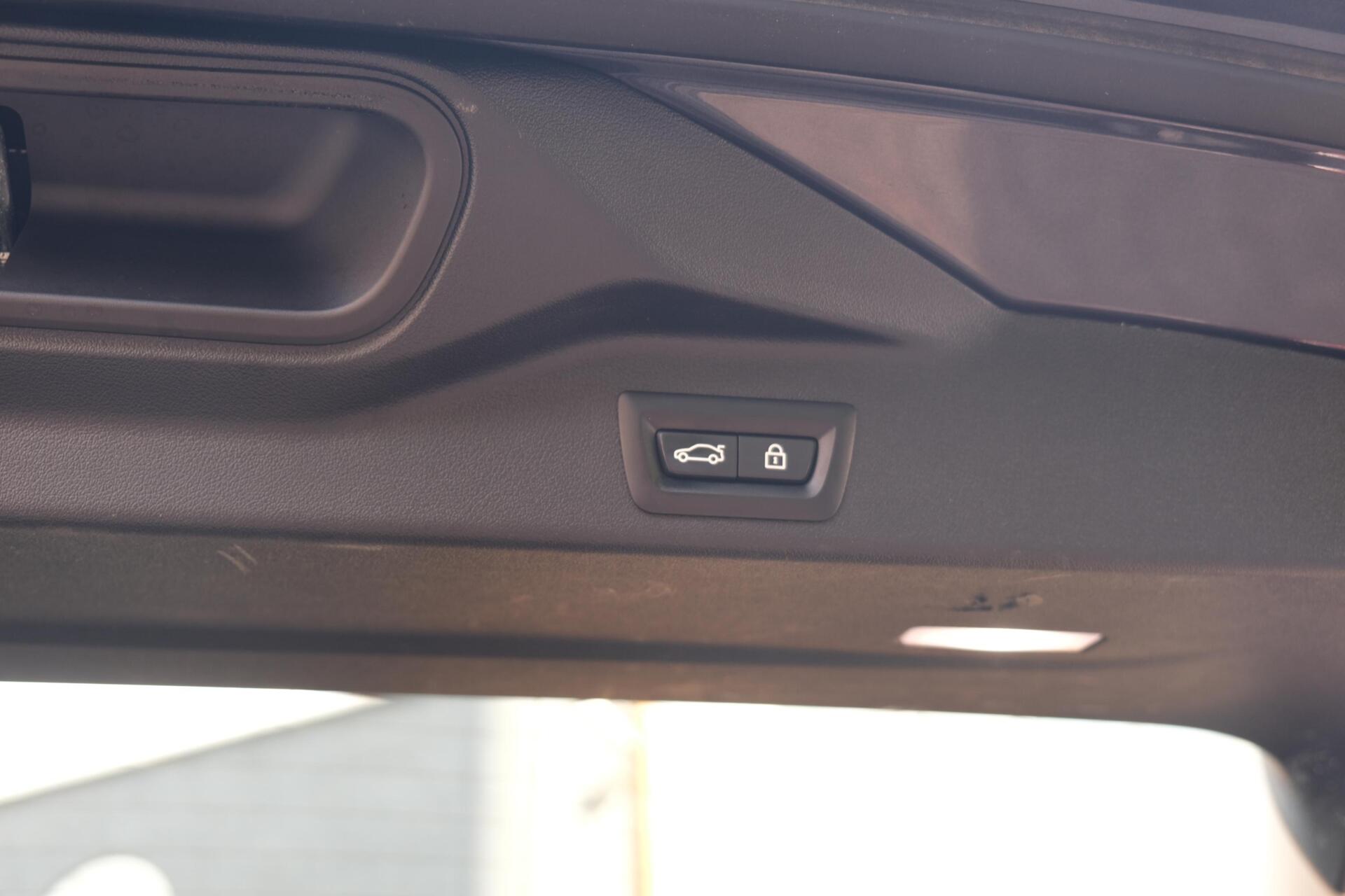 Foto van BMW X5 Xdrive45e