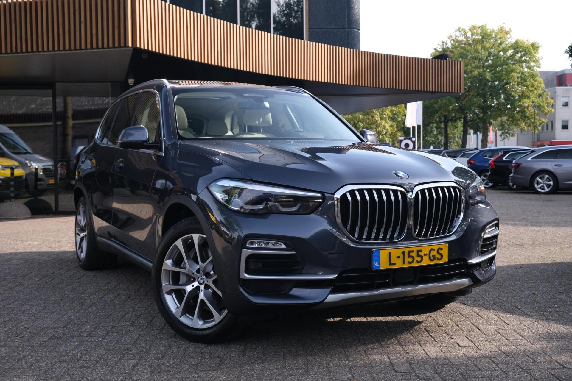Foto van BMW X5 Xdrive45e