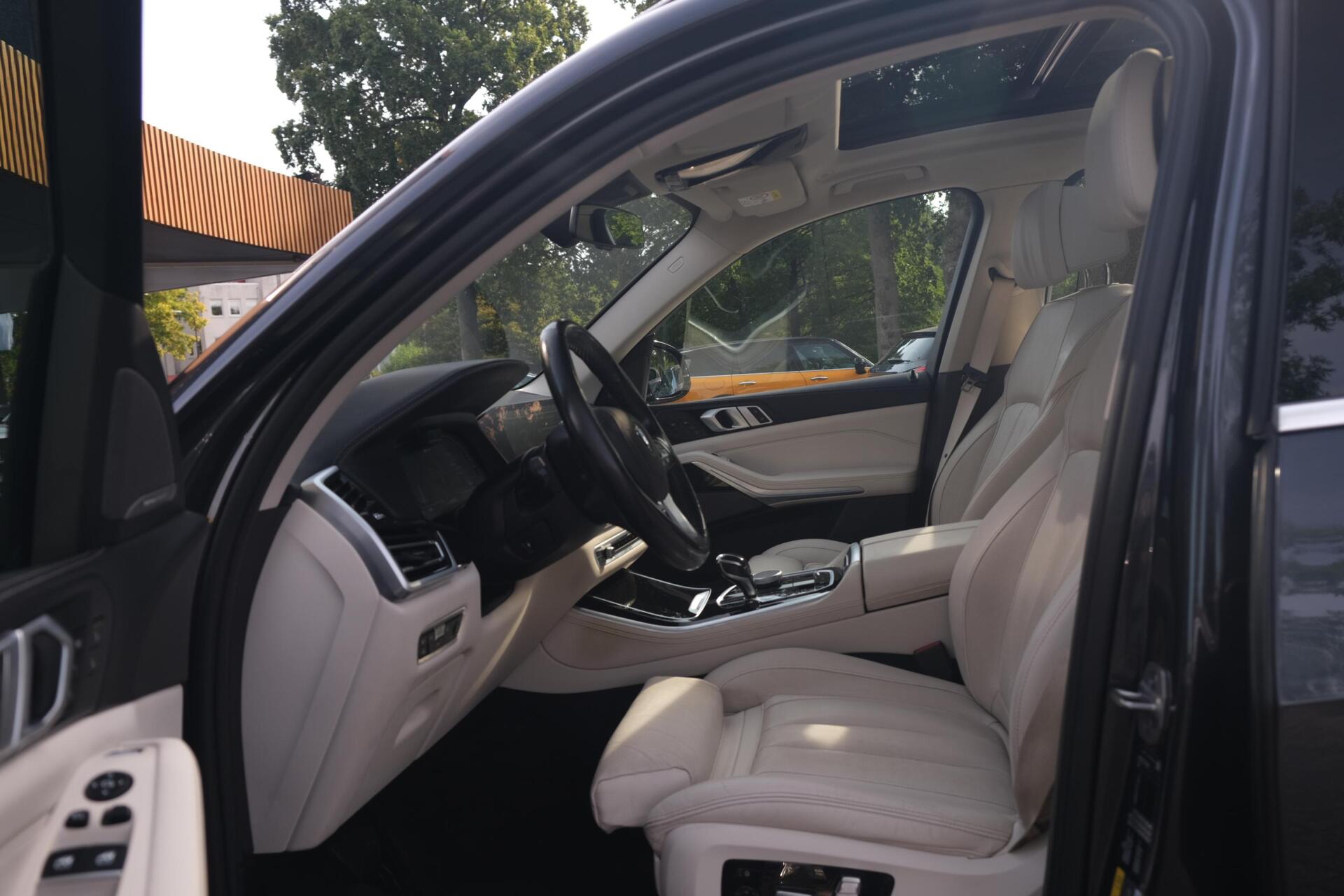Foto van BMW X5 Xdrive45e