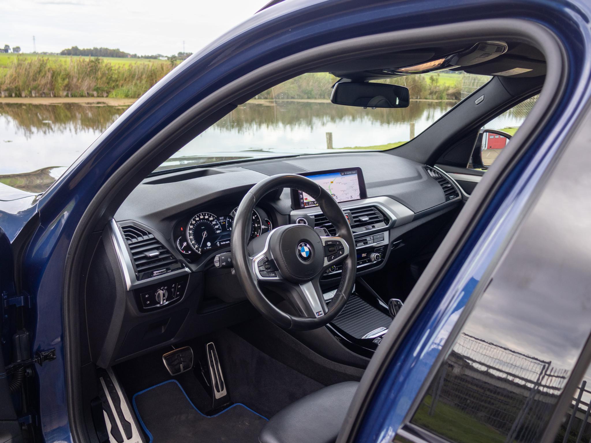 Foto van BMW X3 Xdrive30i