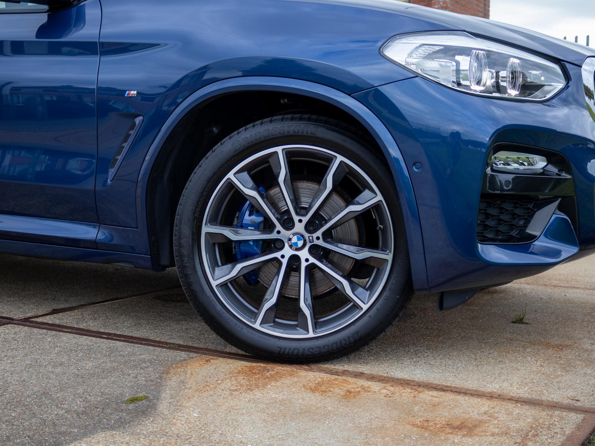 Foto van BMW X3 Xdrive30i