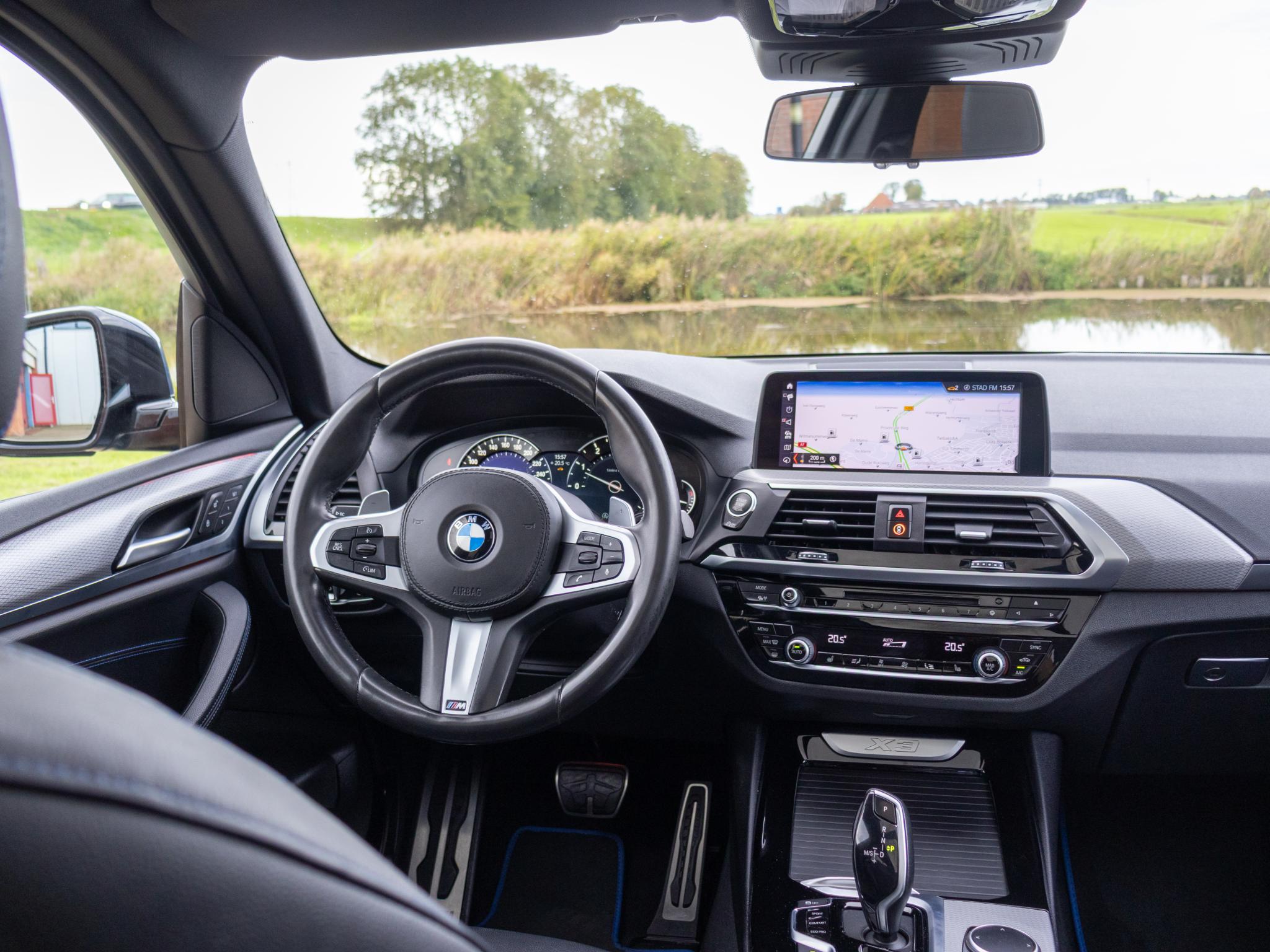 Foto van BMW X3 Xdrive30i