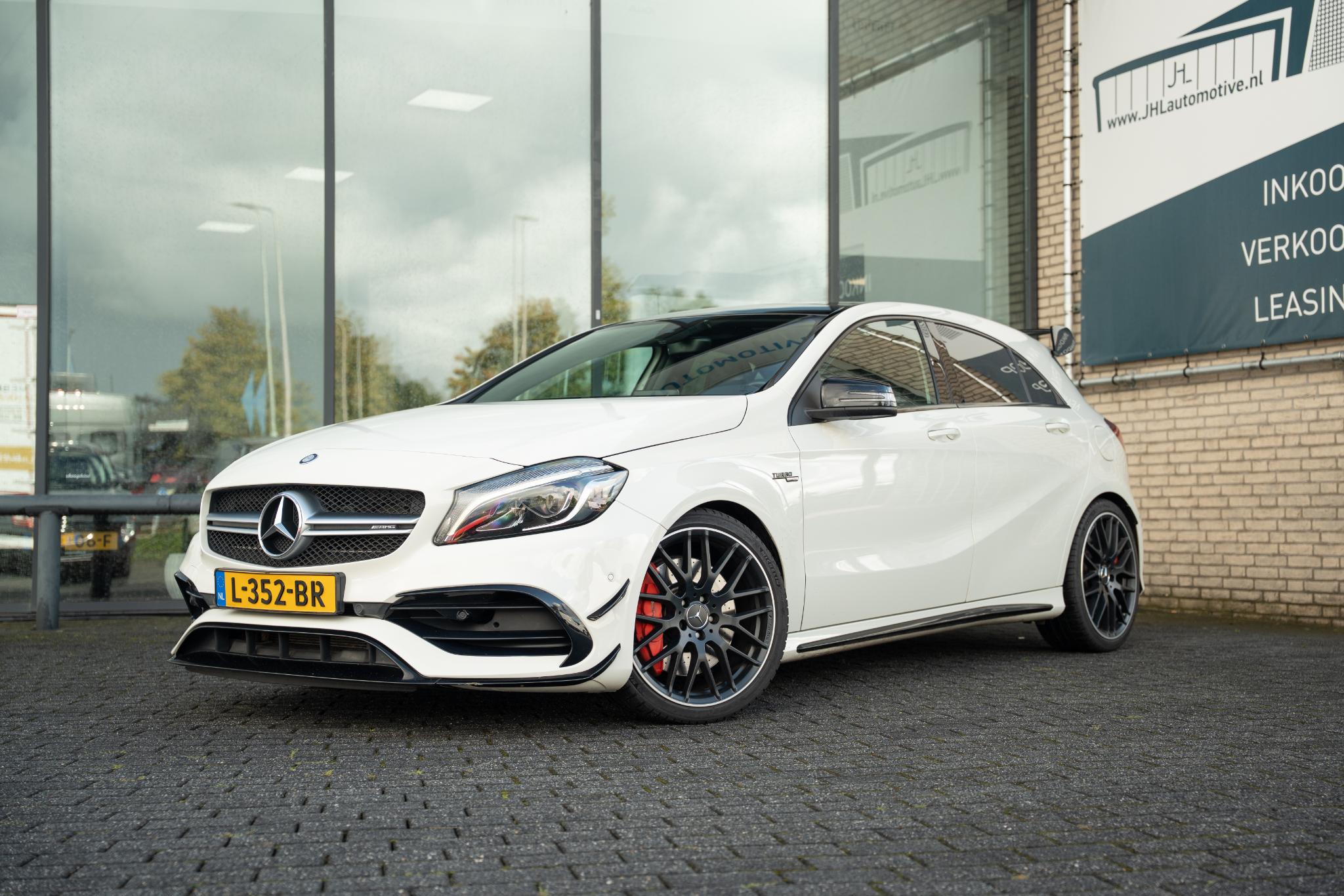 Mercedes-Benz AMG A 45 AMG 45 4MATIC*381PK*FACELIFT*AERO*PANO*KUIPST*FULL 2017 - voorkant