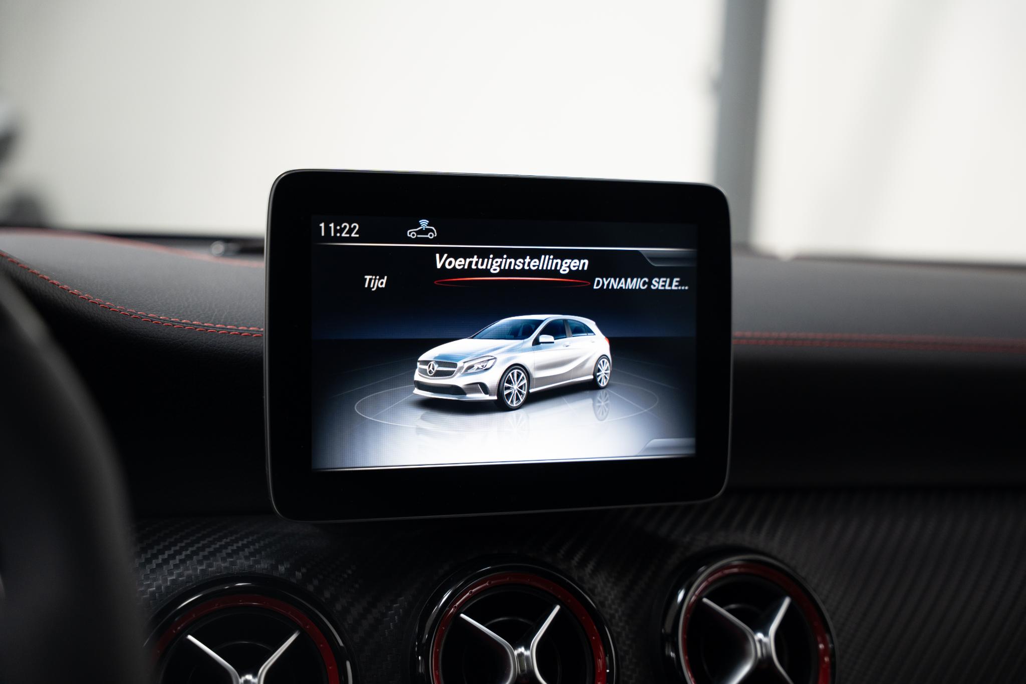 Foto van Mercedes-Benz AMG A 45