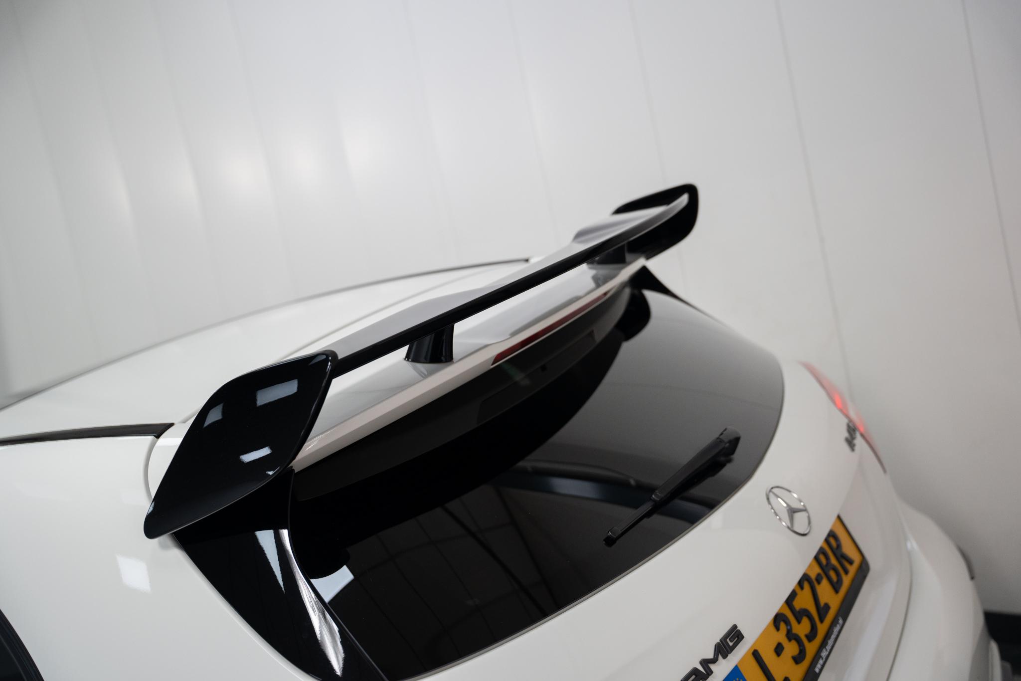 Foto van Mercedes-Benz AMG A 45