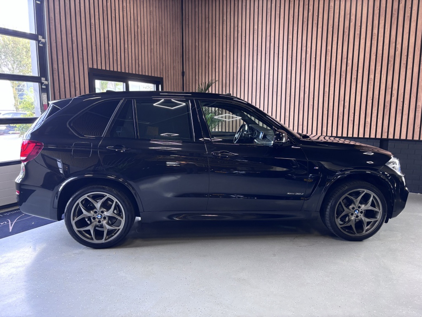 Foto van BMW X5 Xdrive30d