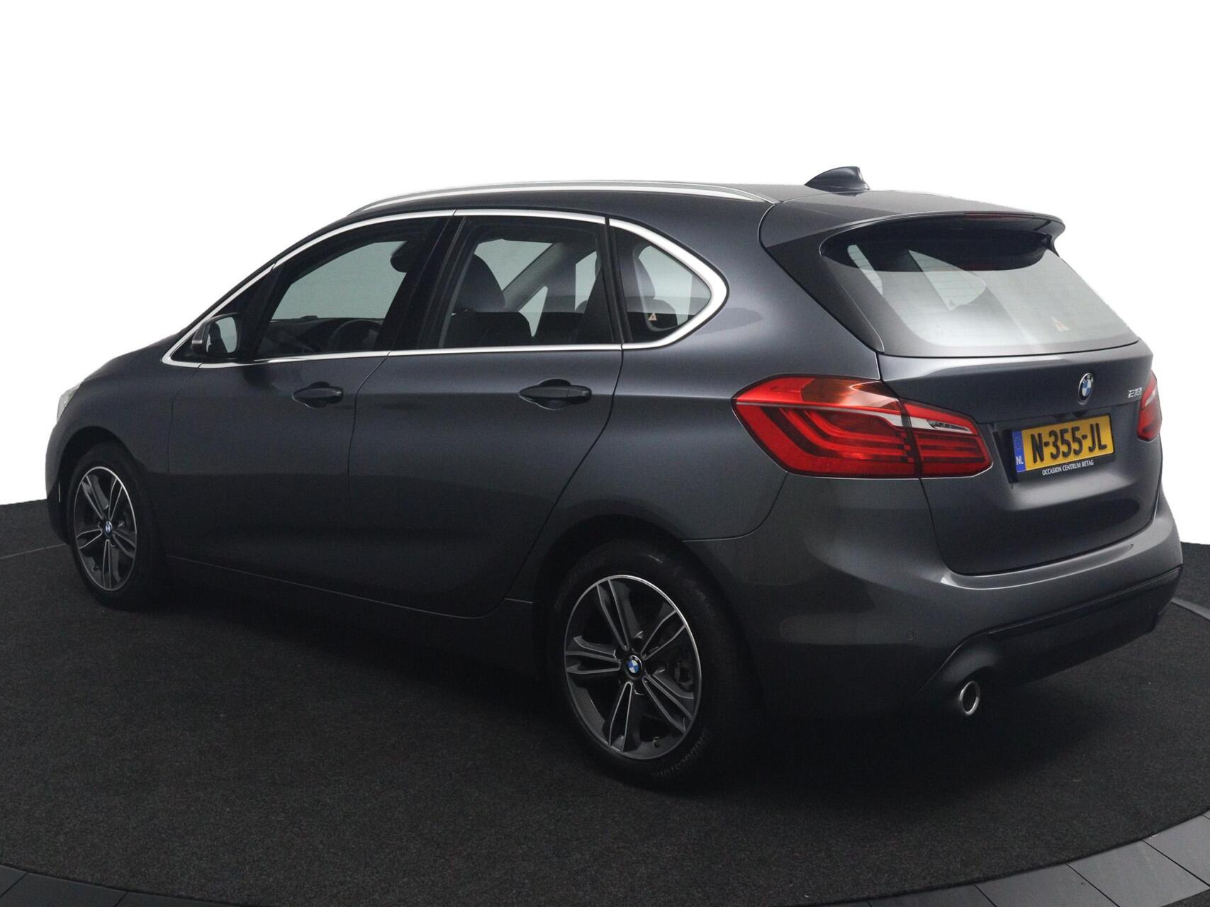 Foto van BMW 218i Active Tourer
