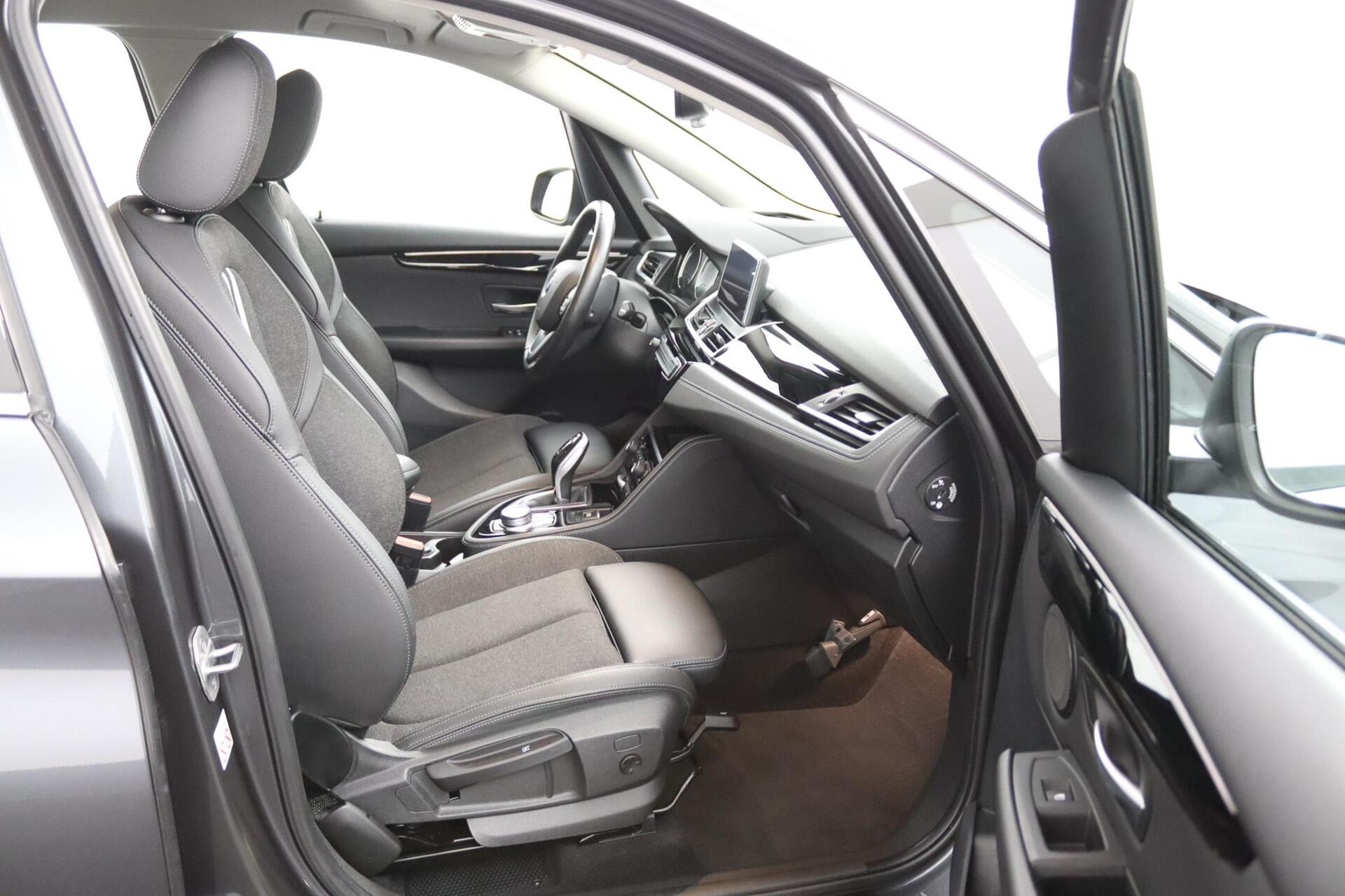 Foto van BMW 218i Active Tourer