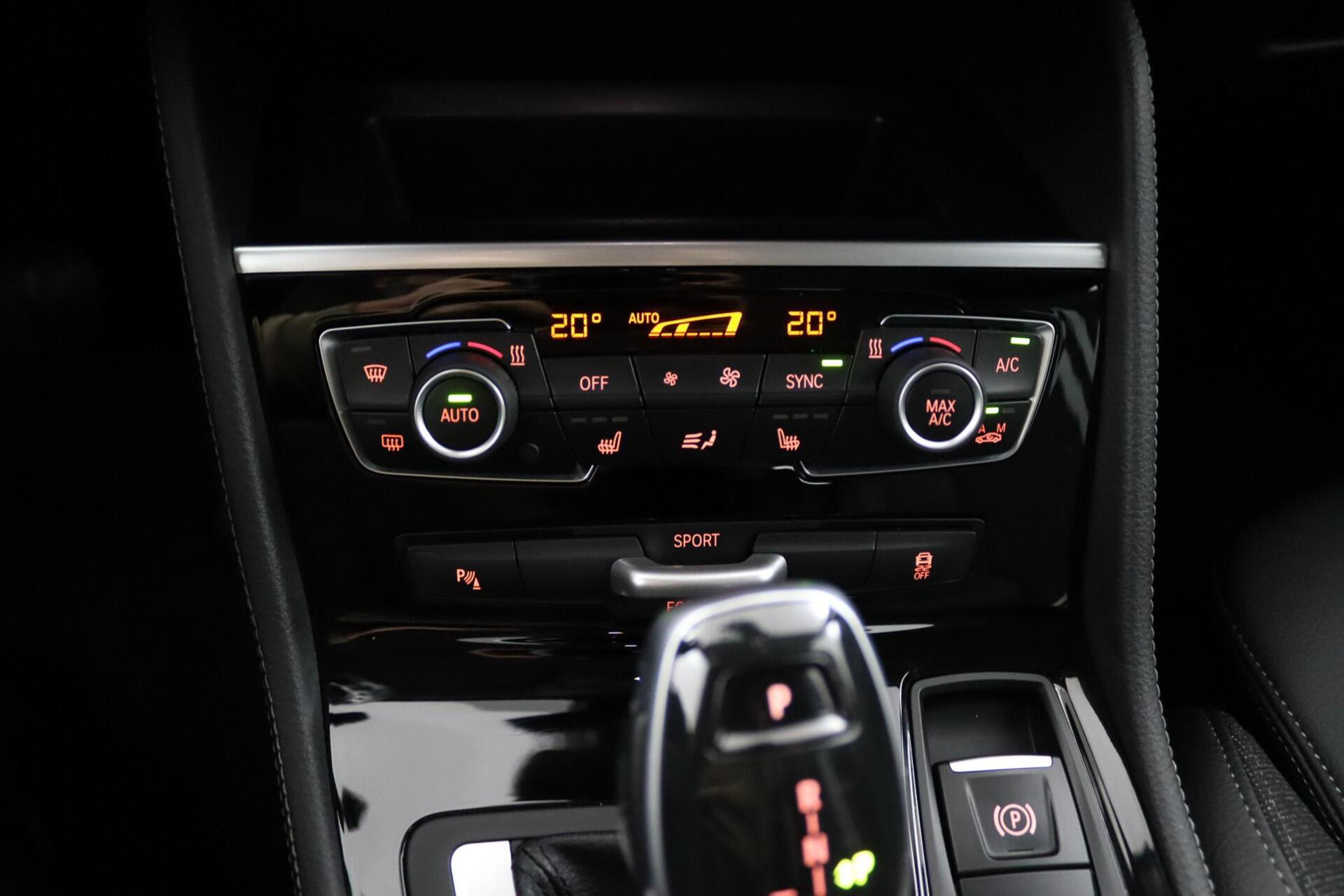 Foto van BMW 218i Active Tourer