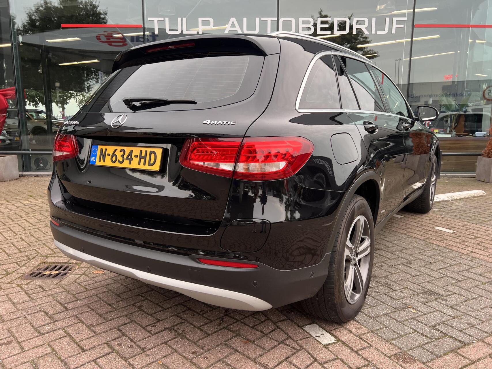 Foto van Mercedes-Benz GLC 350 E 4Matic