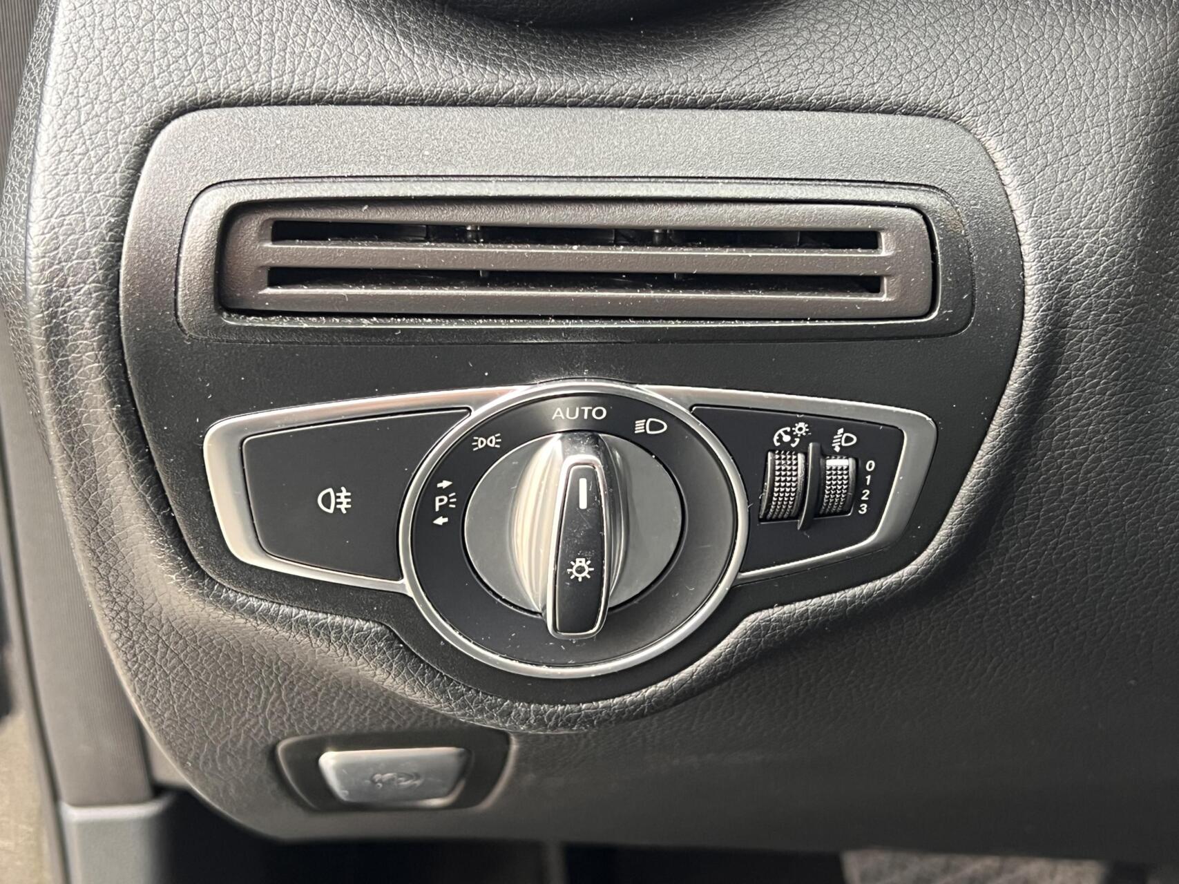 Foto van Mercedes-Benz GLC 350 E 4Matic