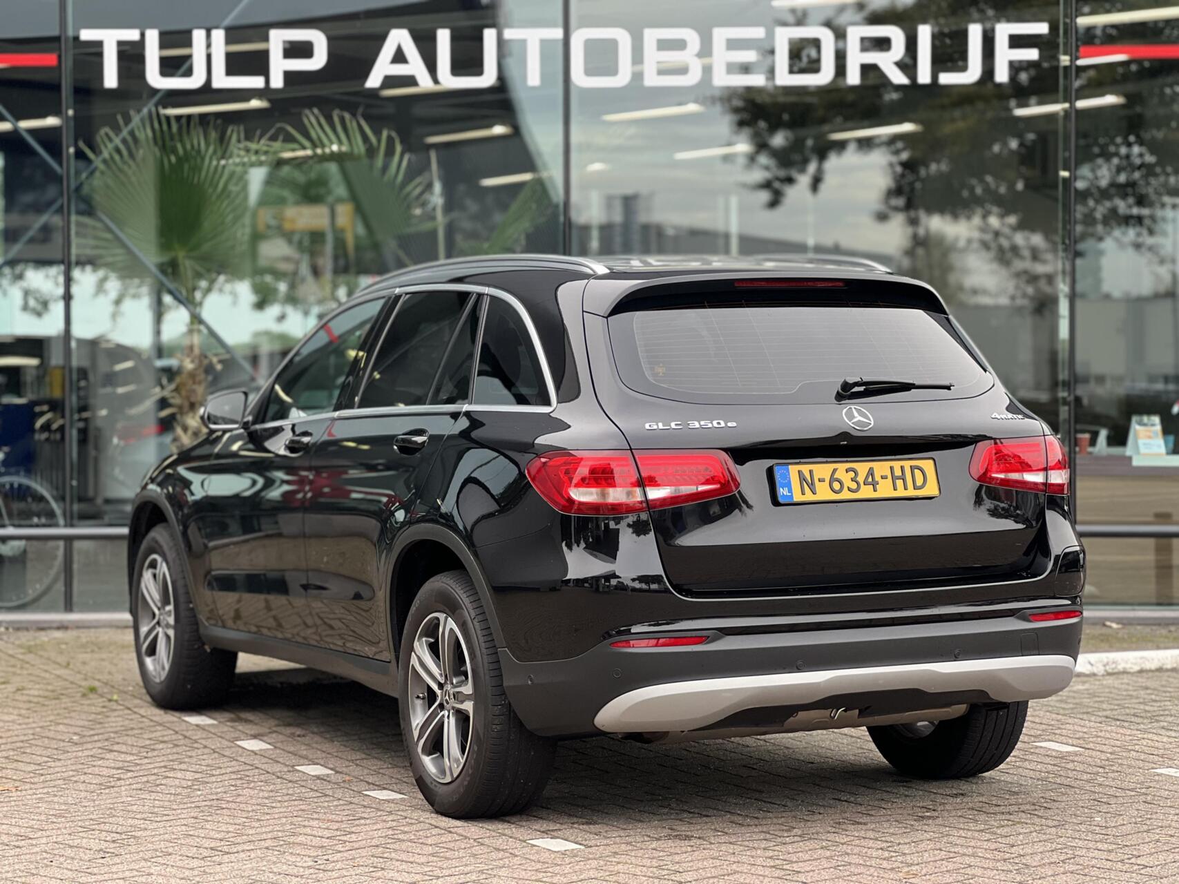 Foto van Mercedes-Benz GLC 350 E 4Matic