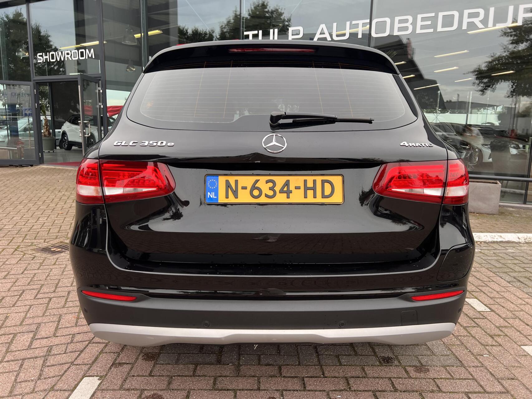 Foto van Mercedes-Benz GLC 350 E 4Matic
