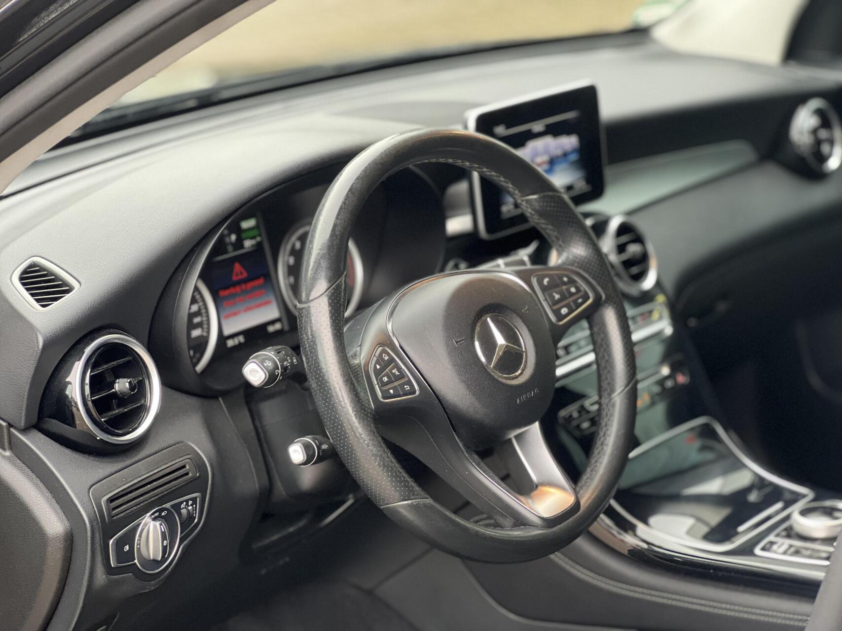 Foto van Mercedes-Benz GLC 350 E 4Matic