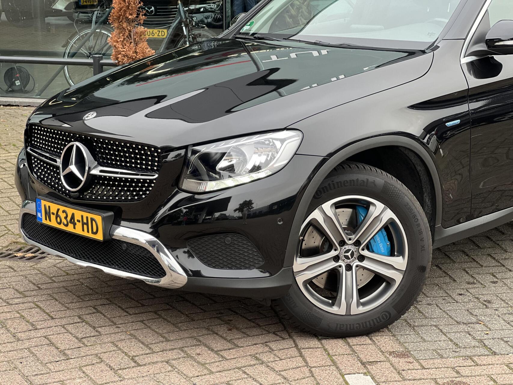 Foto van Mercedes-Benz GLC 350 E 4Matic