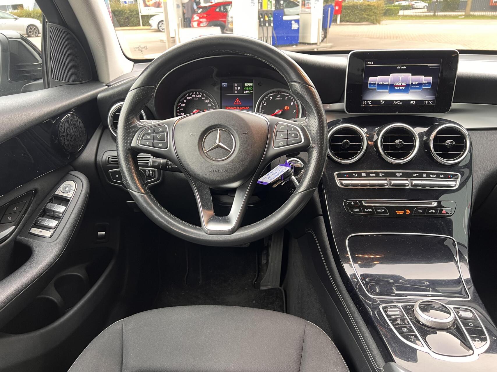 Foto van Mercedes-Benz GLC 350 E 4Matic