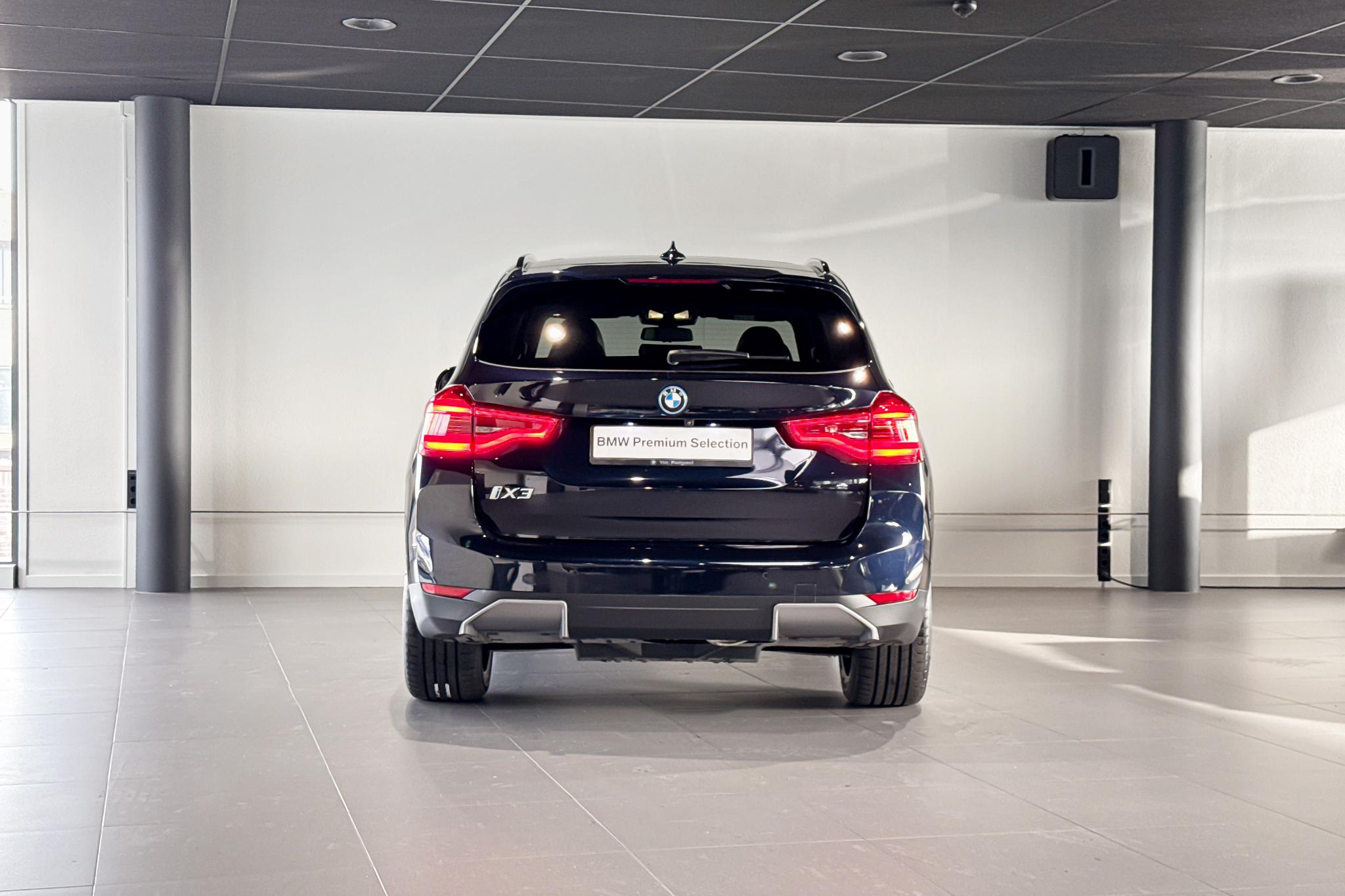 Foto van BMW Ix3