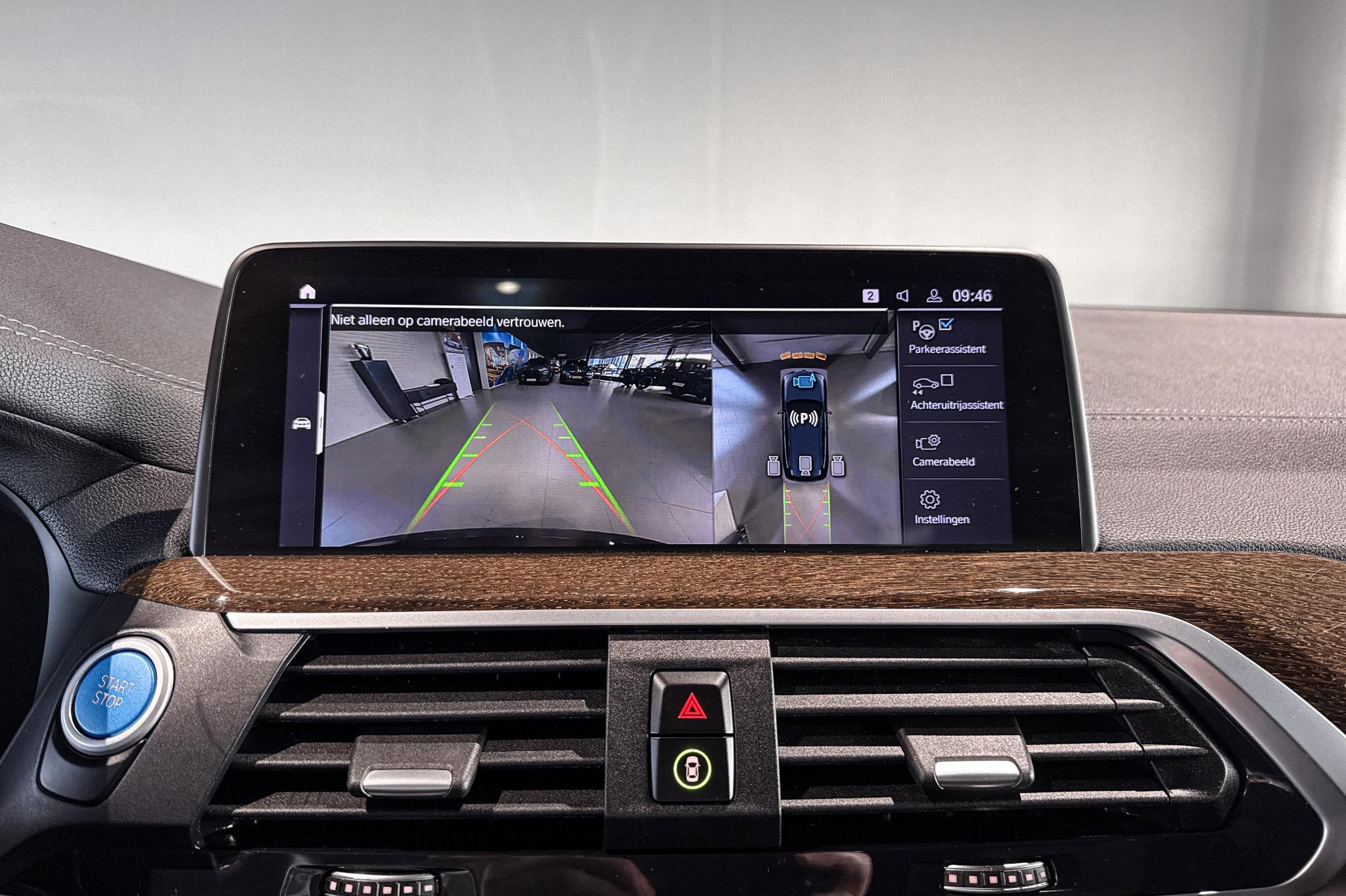 Foto van BMW Ix3